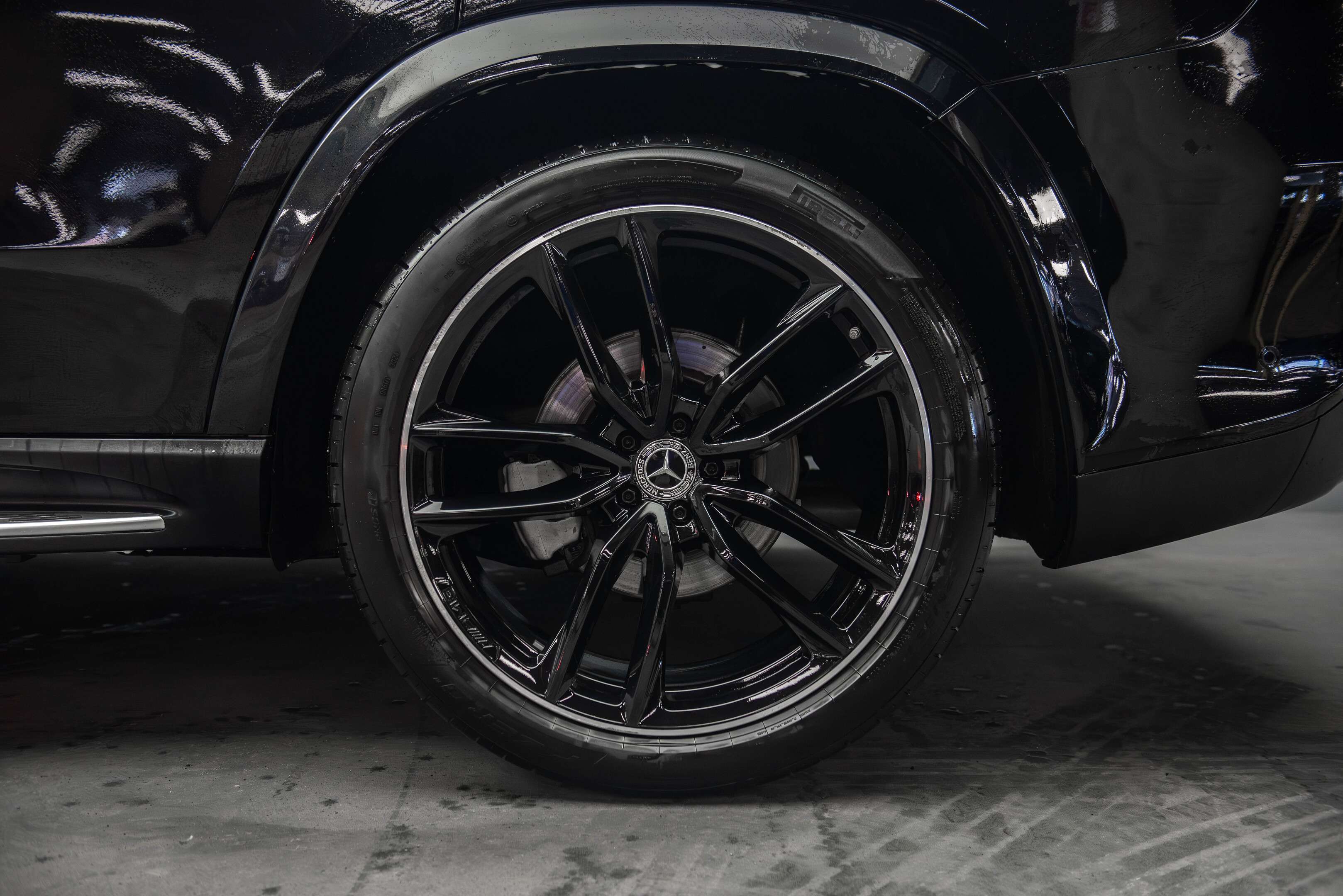 2025 Mercedes-Benz GLS