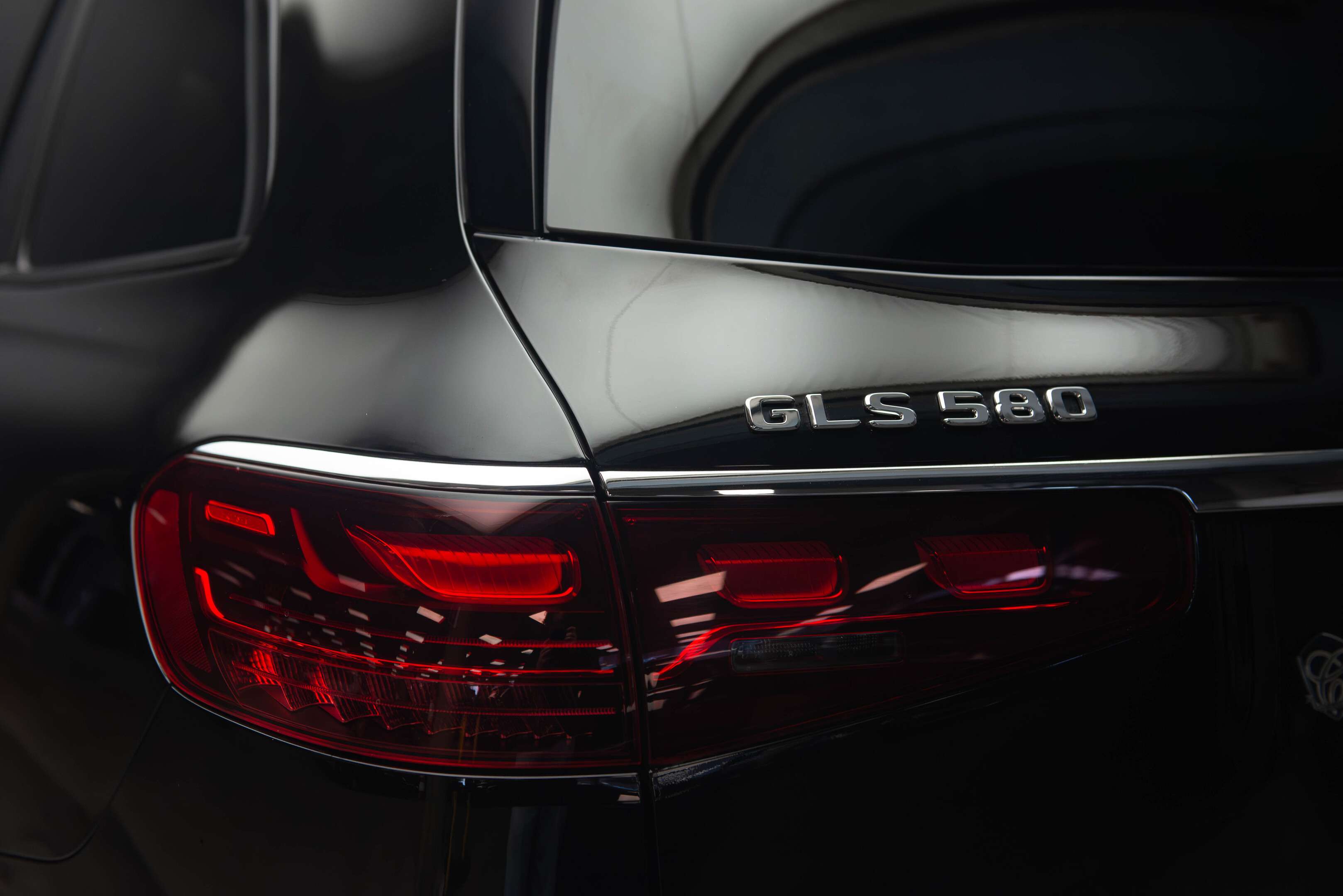2025 Mercedes-Benz GLS