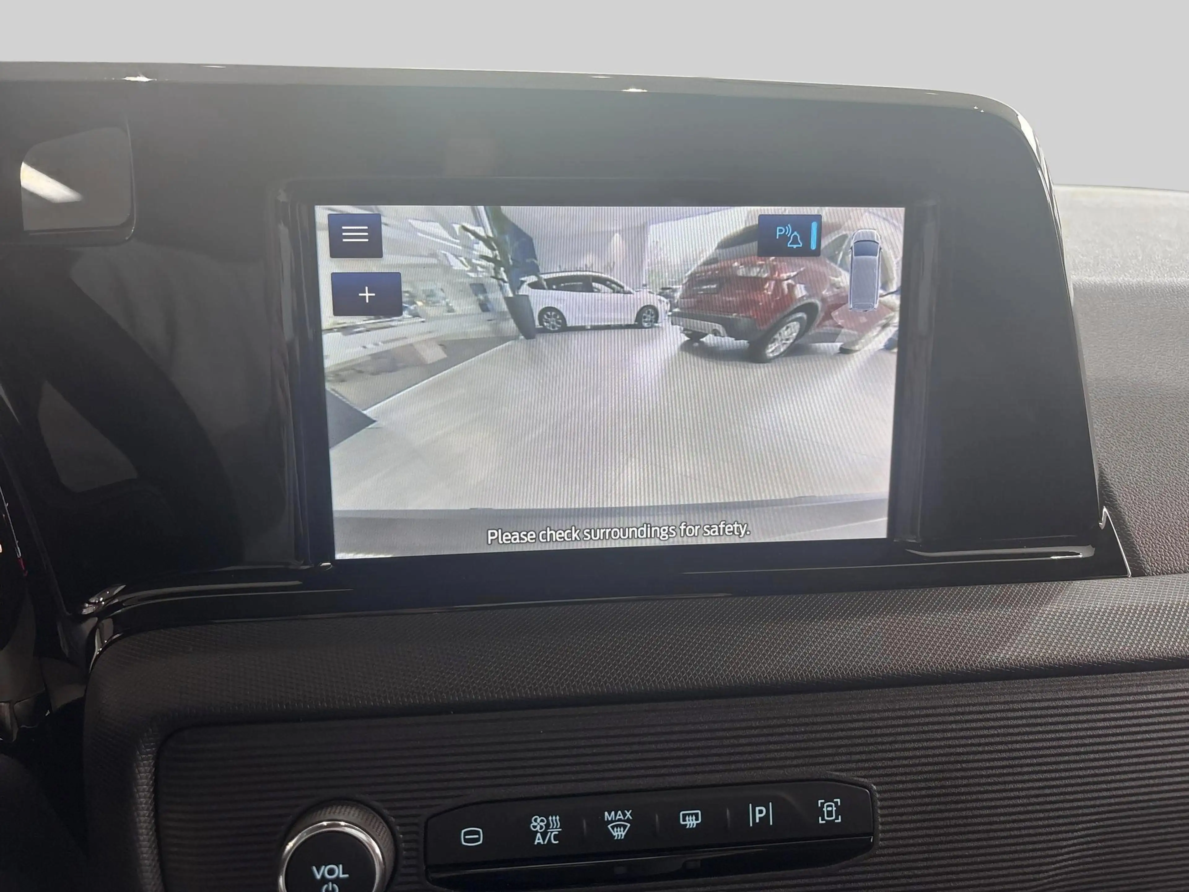 Ford Transit Courier Trend Automaat - Winter Pack - Driver Assist Pack — photo 12