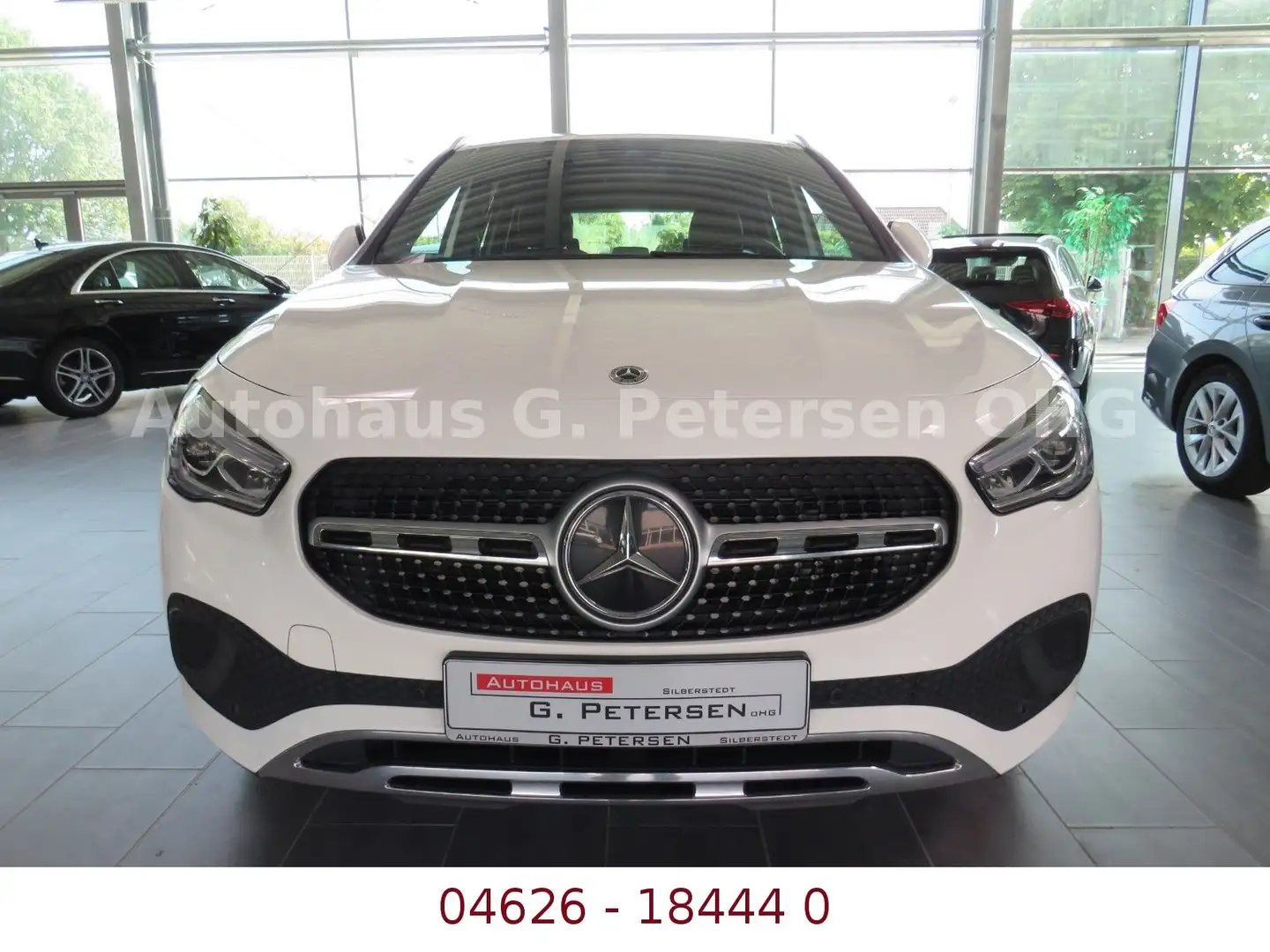 Mercedes-Benz GLA 200 d*8G DCT*LED*AHK*SHZ*Klimaauto*Distronic Blanc - 2