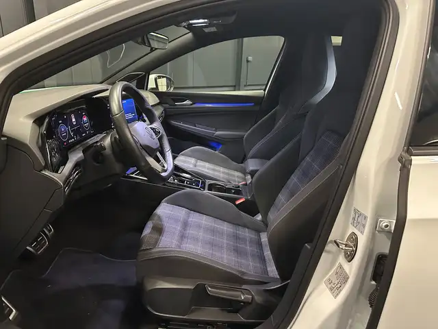 Volkswagen Golf view 15