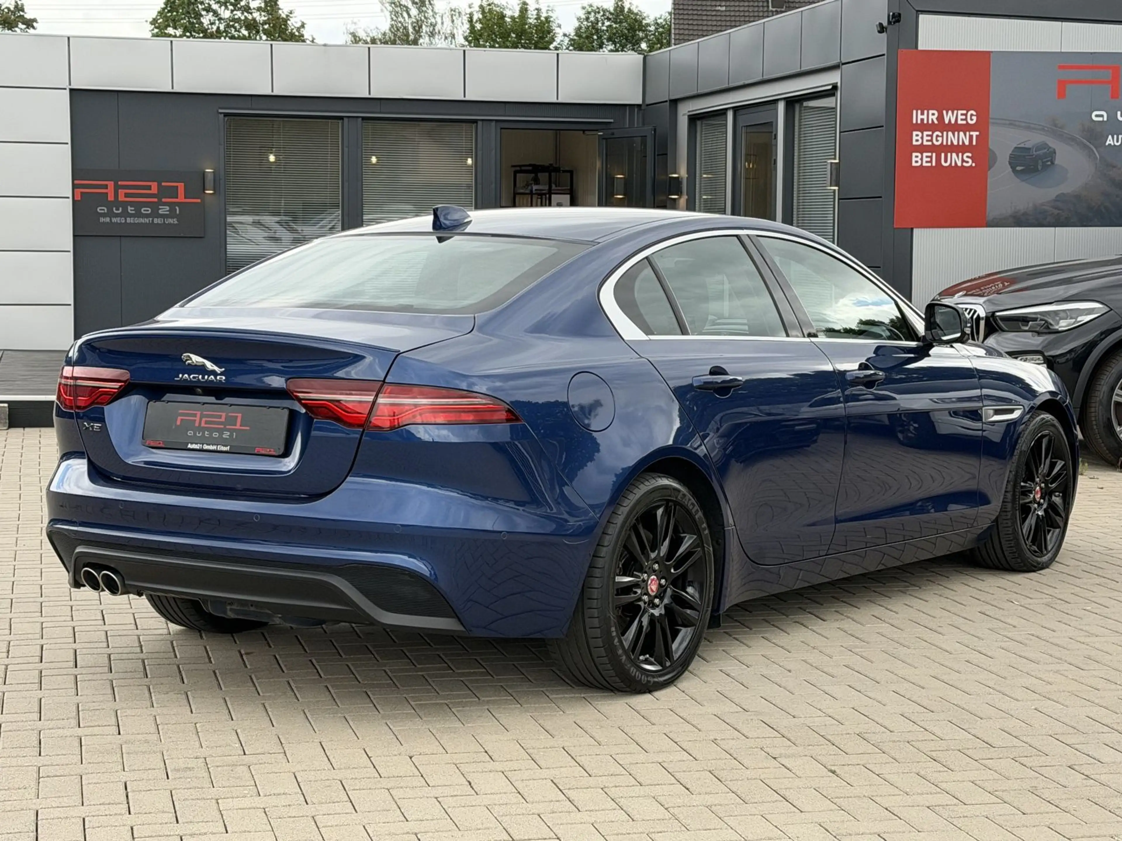 Jaguar XE S Premium|ACC|360° Kamera|Pivi Pro|AHK|Leder| — photo 2