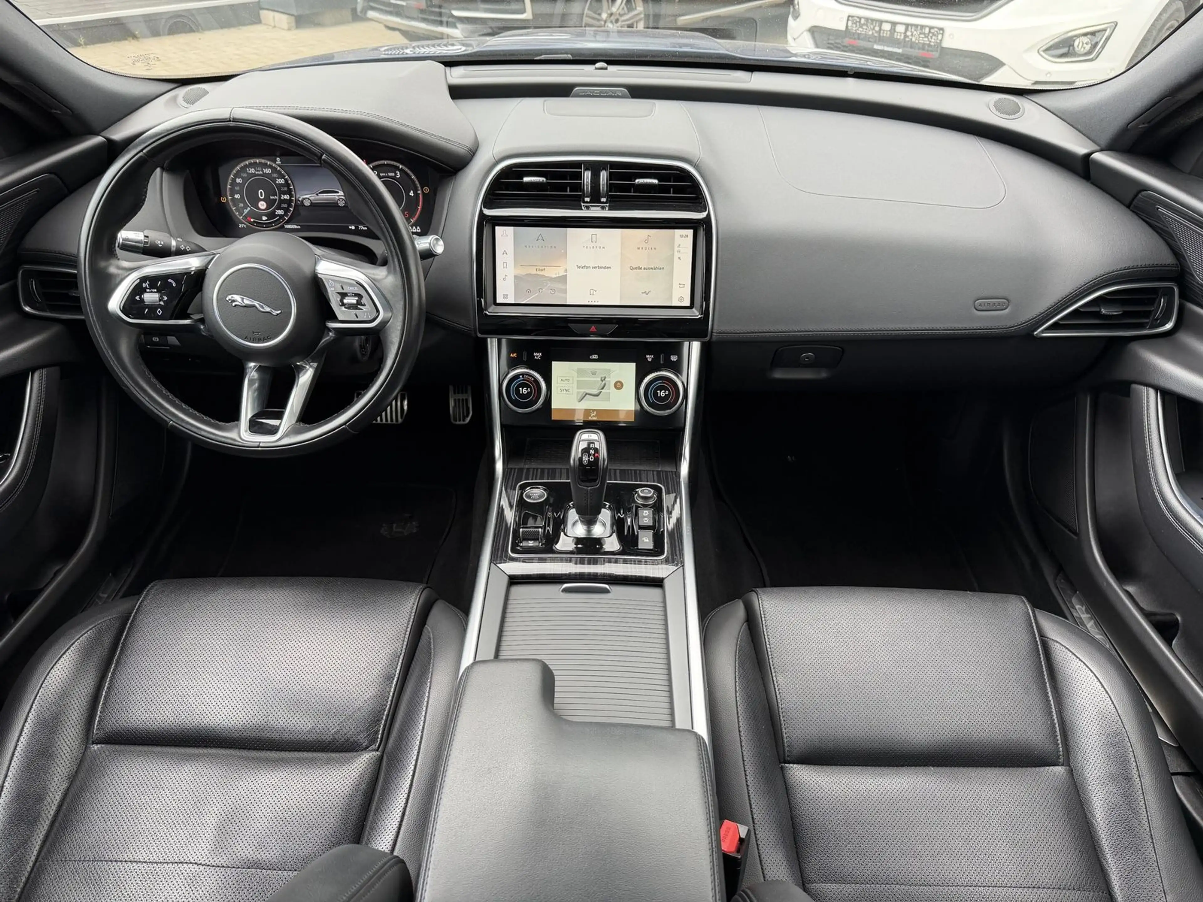 Jaguar XE S Premium|ACC|360° Kamera|Pivi Pro|AHK|Leder| — photo 3