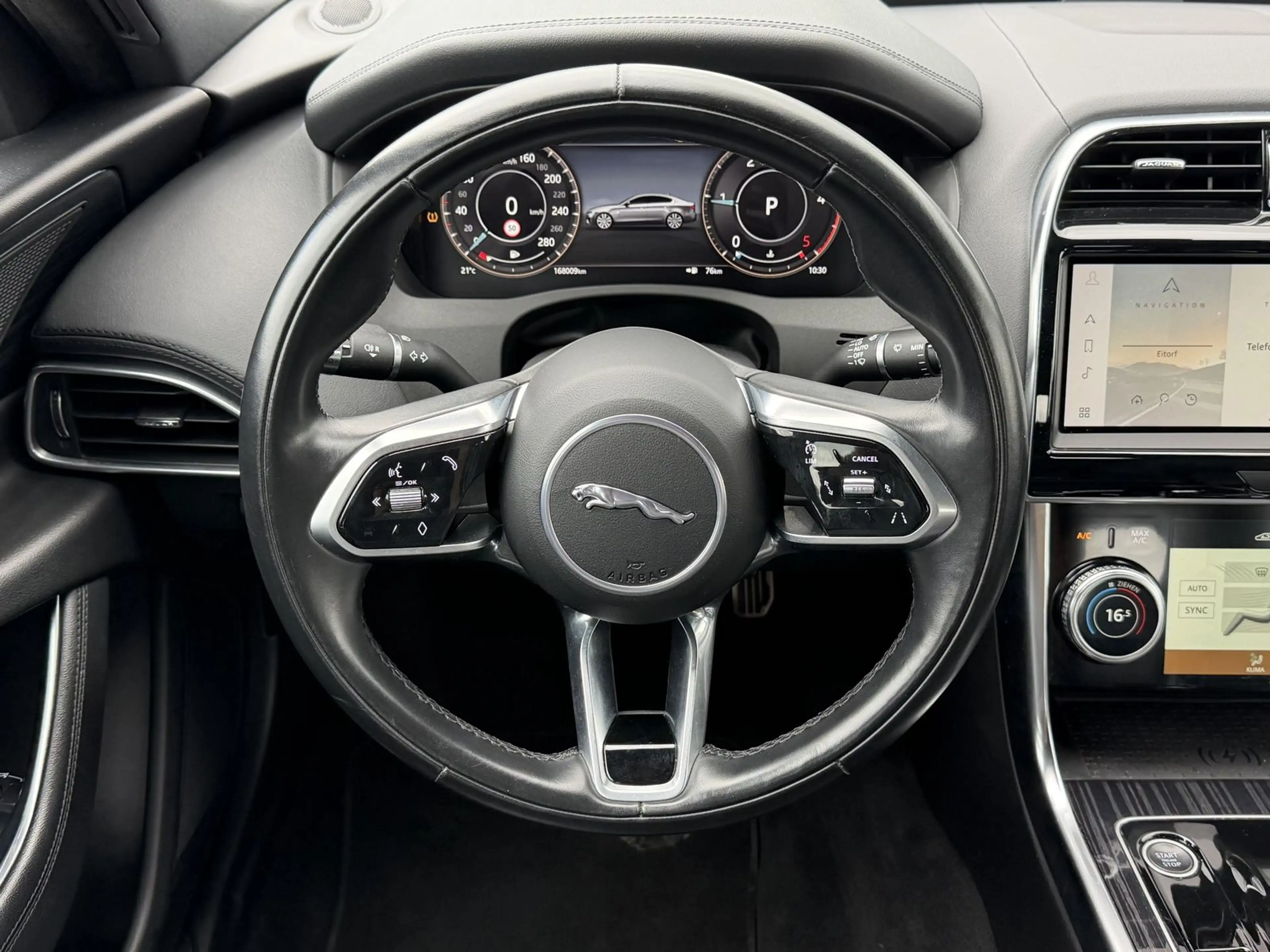 Jaguar XE S Premium|ACC|360° Kamera|Pivi Pro|AHK|Leder| — photo 14
