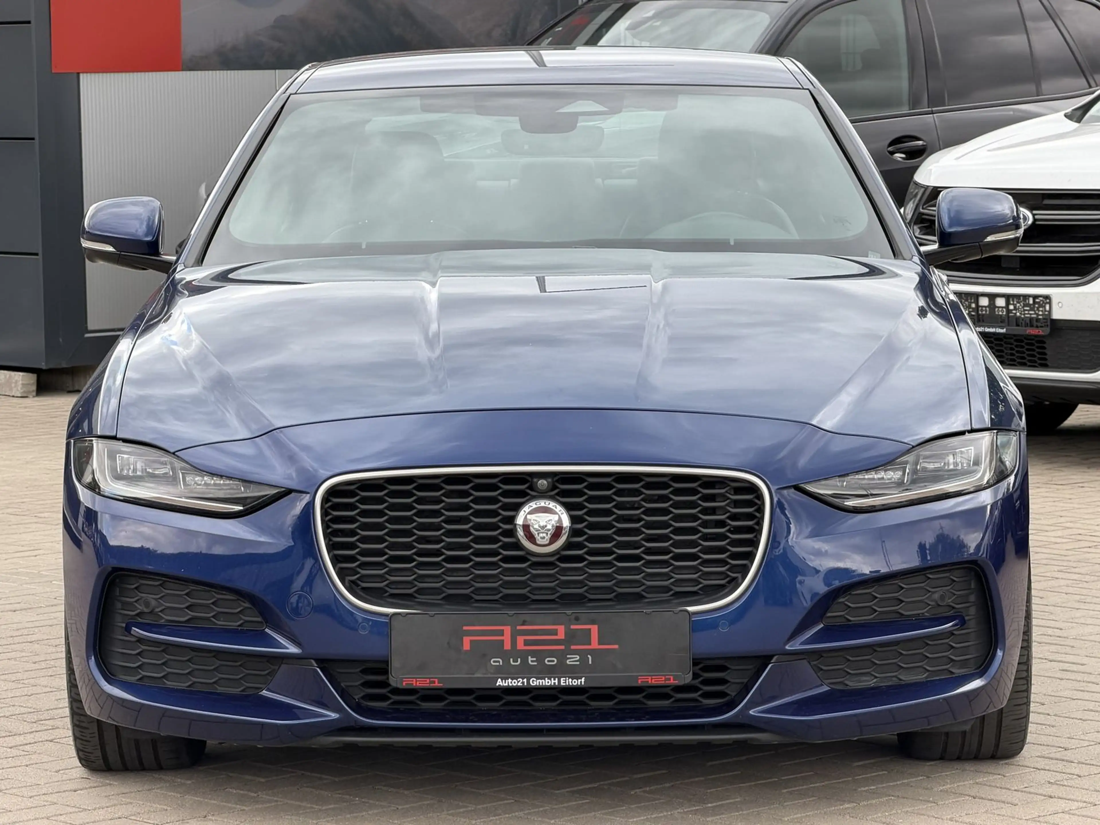 Jaguar XE S Premium|ACC|360° Kamera|Pivi Pro|AHK|Leder| — photo 11