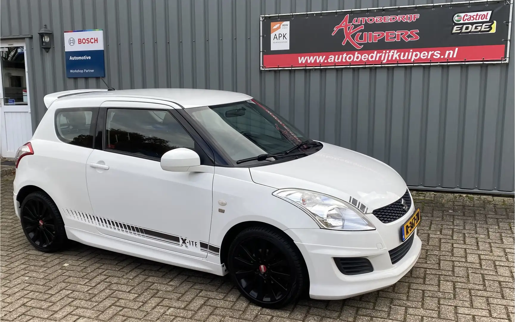 Suzuki Swift 1.2 Comfort X-ite Airco.Lm.velgen.Electr.pakket.Au Blanc - 1