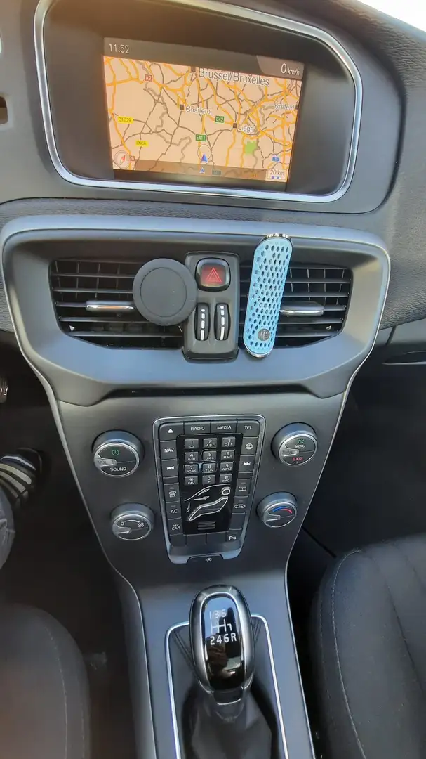 Volvo V40 V40 2.0 D2 Eco Kinetic Blauw - 1