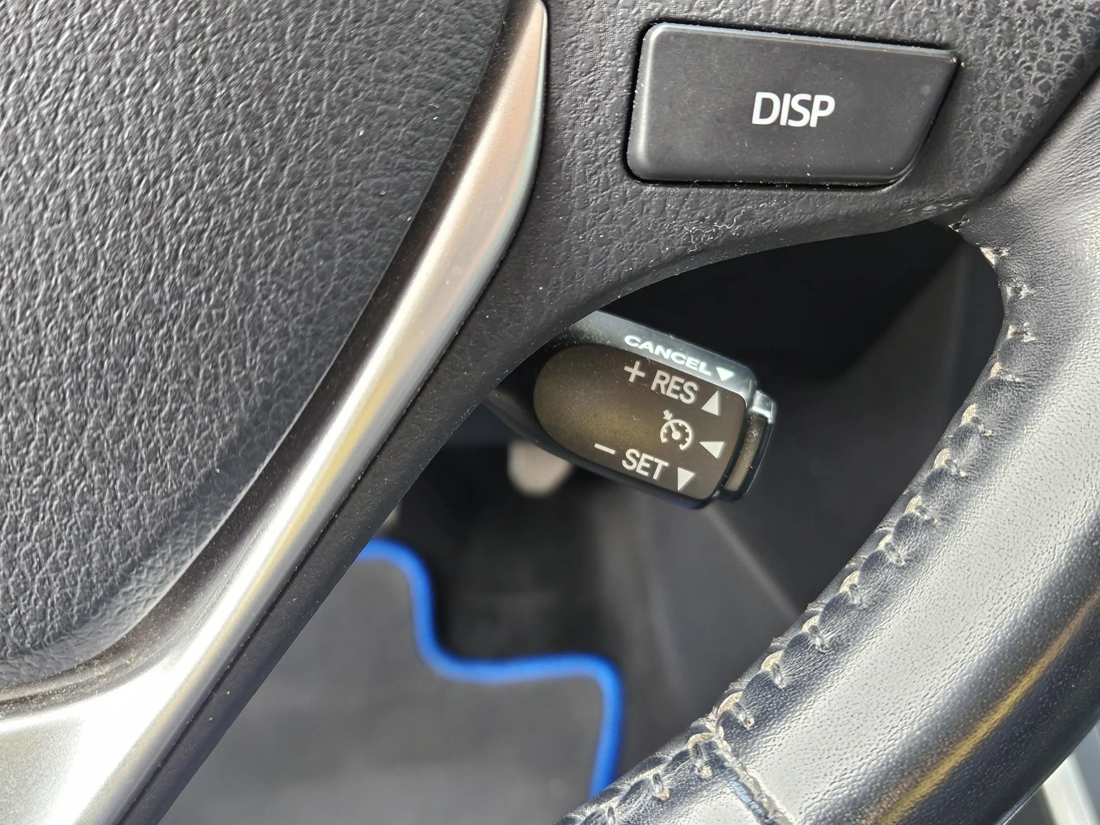 Toyota Auris Touring Sports 1.8 Hybrid Executive 1e eig Navi Ca — photo 17