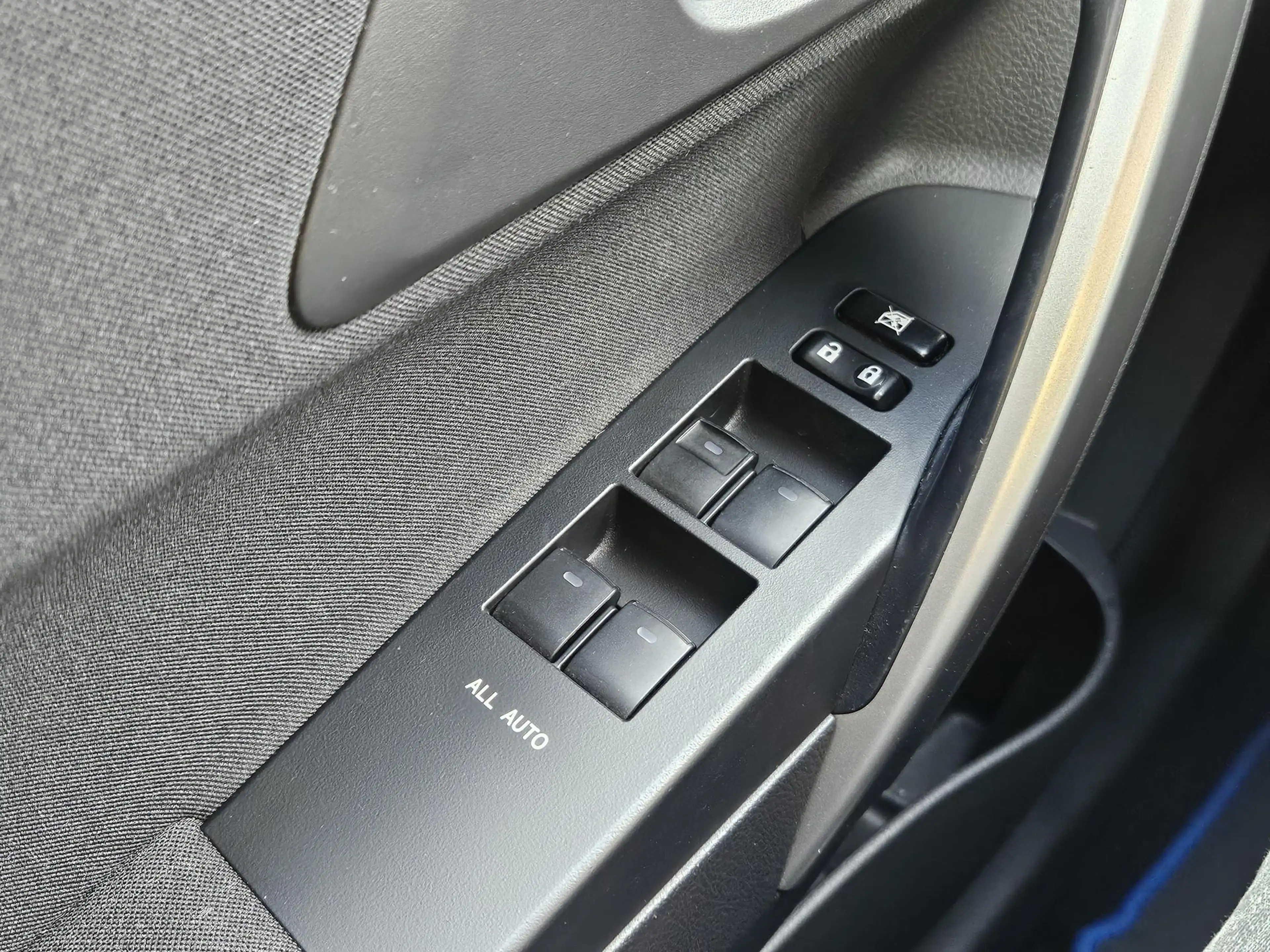 Toyota Auris Touring Sports 1.8 Hybrid Executive 1e eig Navi Ca — photo 20
