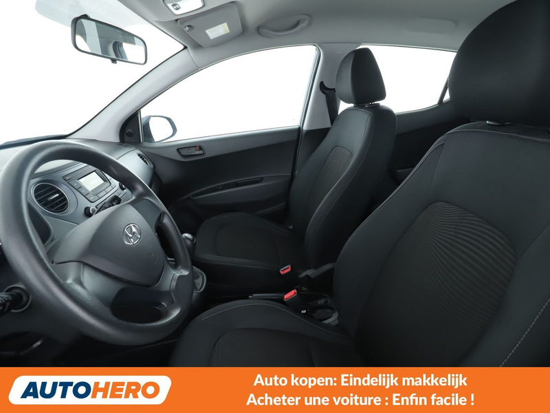 Hyundai i10 1.0 Trend — photo 11