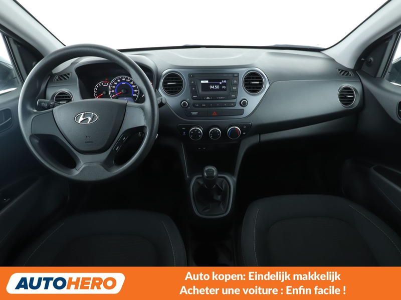 Hyundai i10 1.0 Trend — photo 13