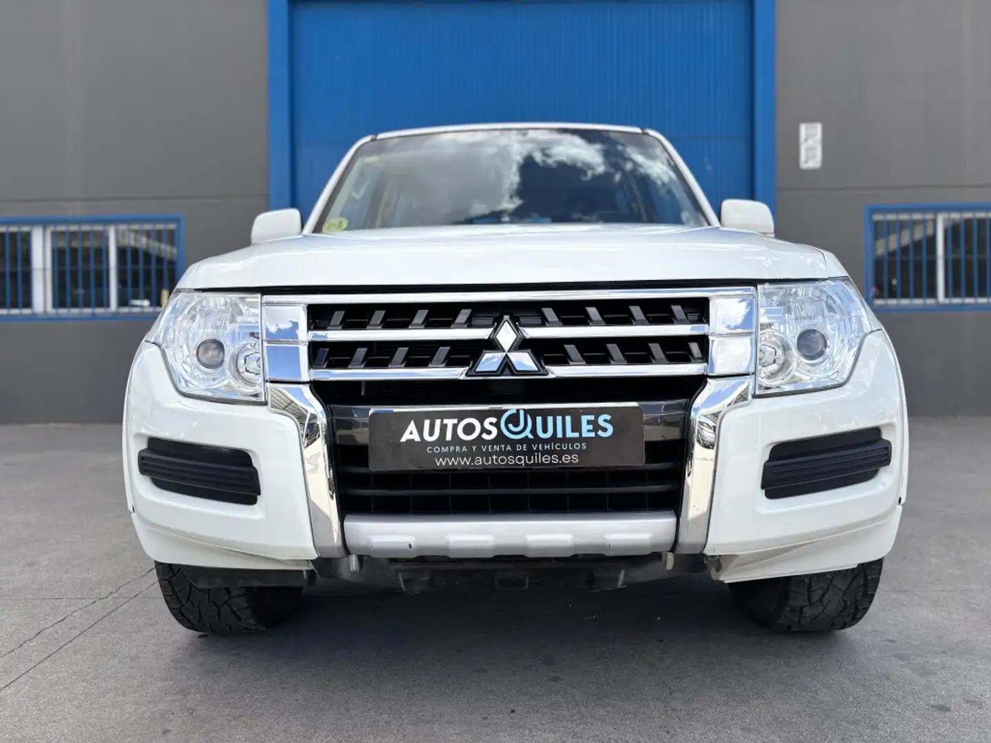 Mitsubishi Montero 3.2DI-D Spirit 200 Blanc - 2