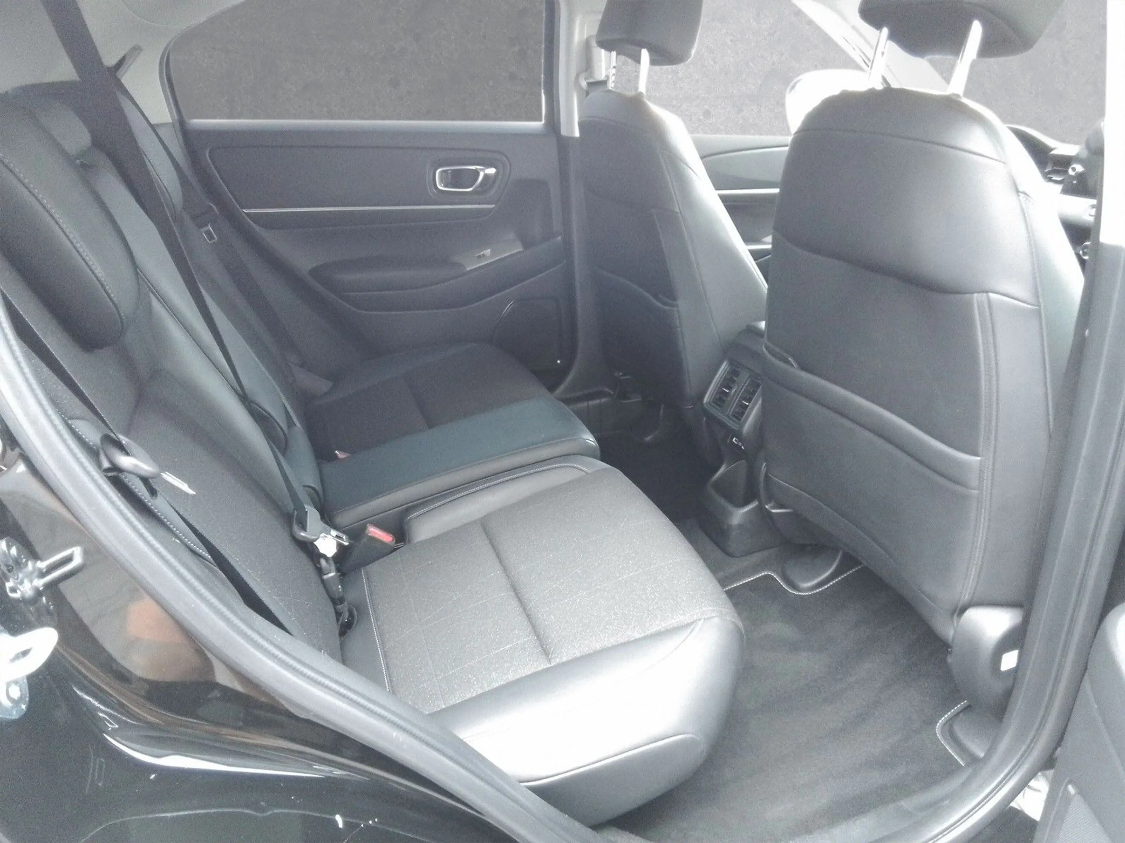 Honda HR-V Hybrid 1.5 e CVT Advance — photo 5