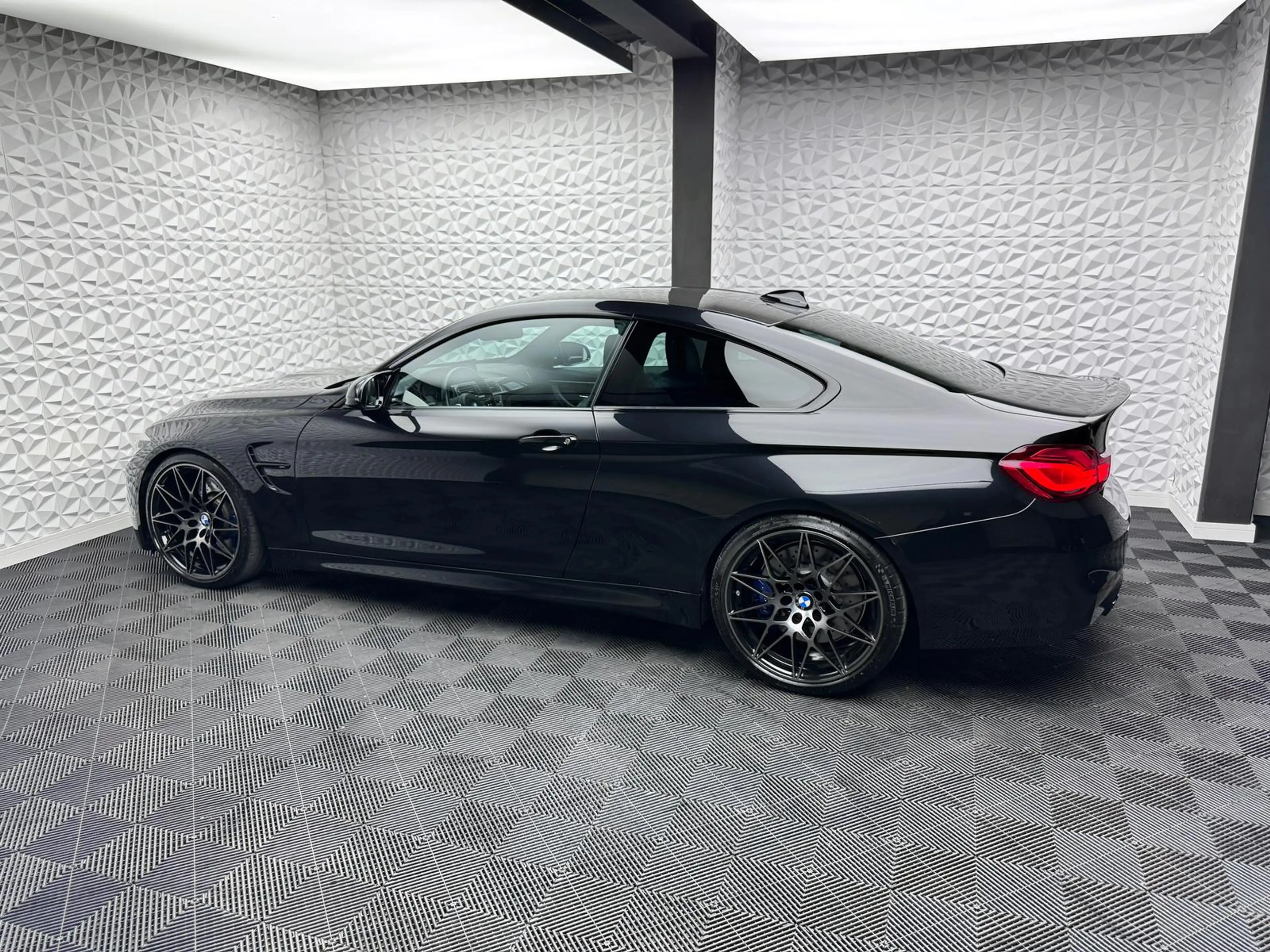 BMW M4 DEUTSCH*1-HAND*CARBON*KLAPPE*GEWINDE*EINZELSTÜCK — photo 5