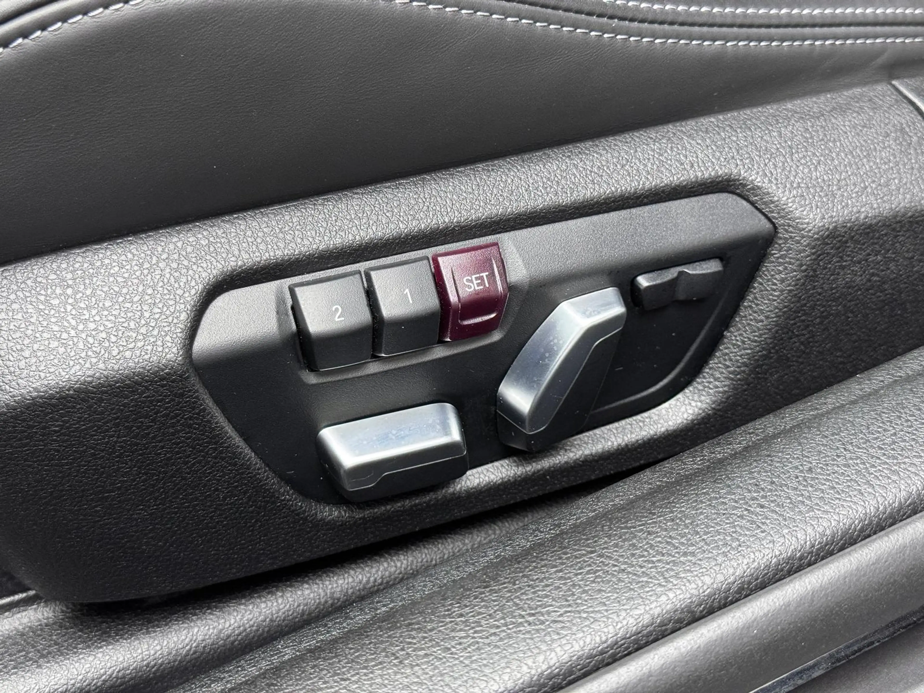 BMW M4 DEUTSCH*1-HAND*CARBON*KLAPPE*GEWINDE*EINZELSTÜCK — photo 15
