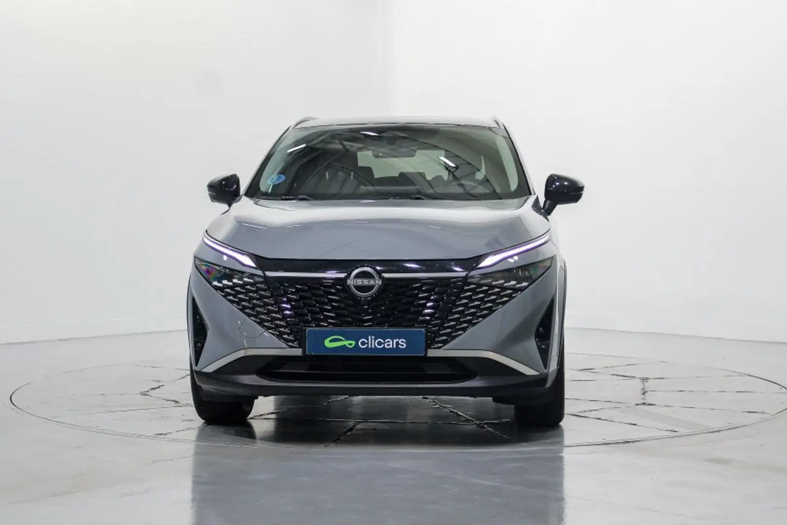 Nissan Qashqai 1.3 DIG-T mHEV 12V N-Connecta 4x4 Aut. 117kW Gris - 2