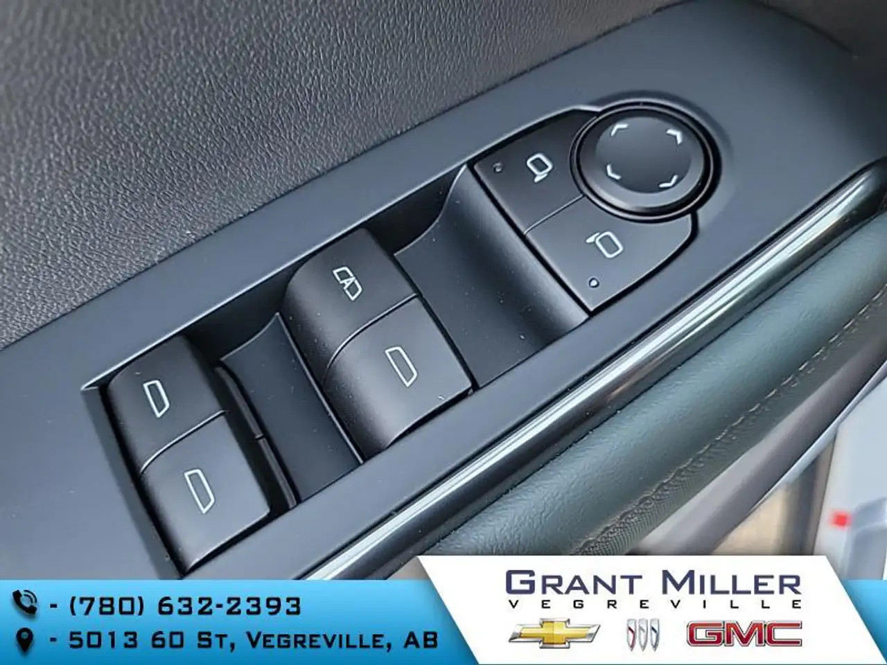 GMC Acadia снимка GMC Acadia