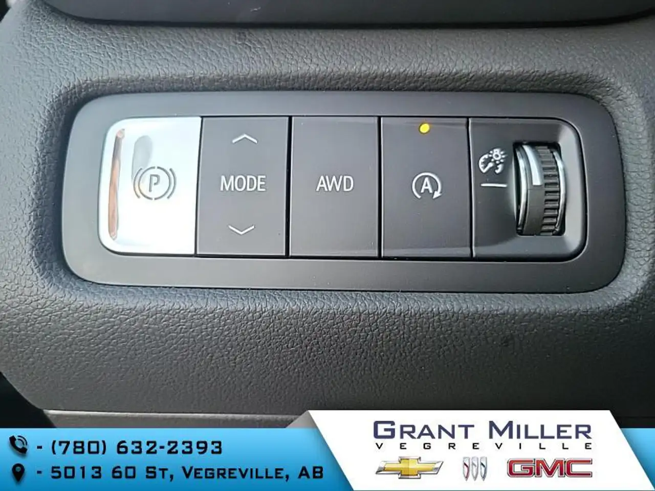 GMC Acadia снимка GMC Acadia