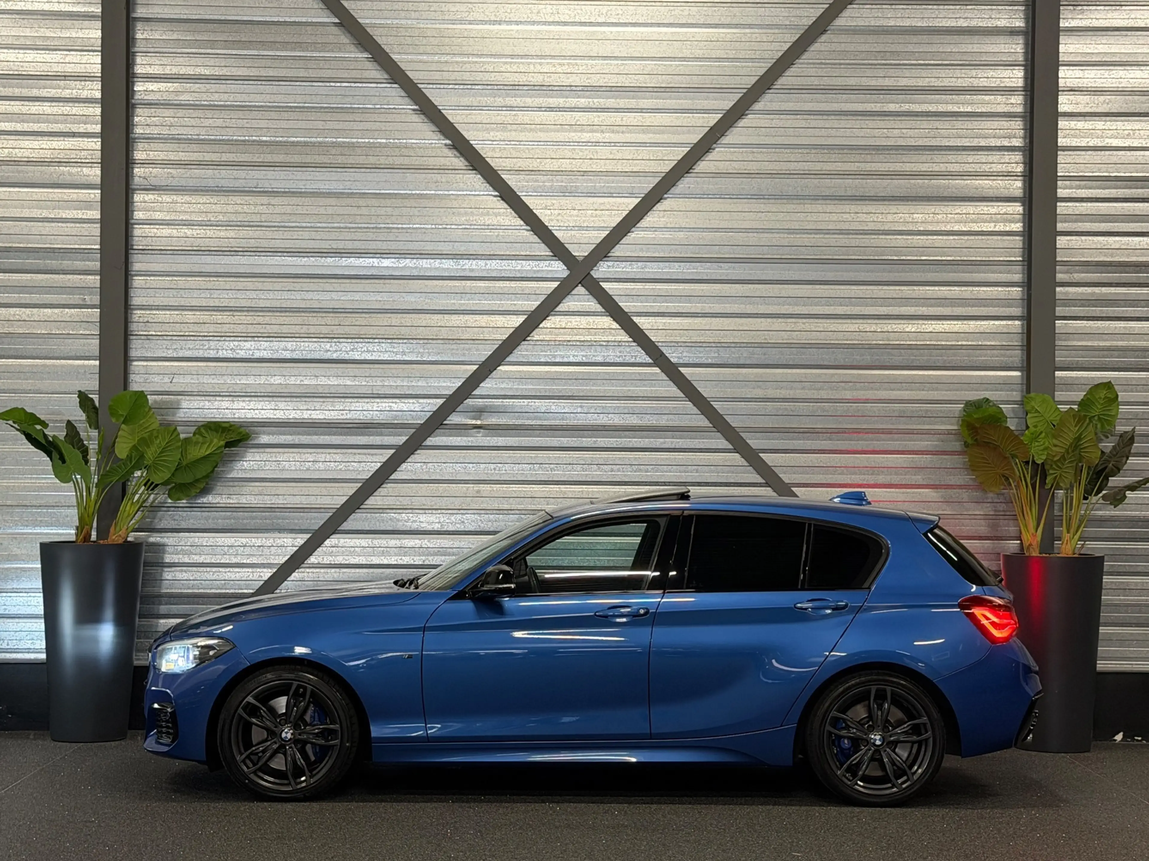 BMW 140 1-serie M140i xDrive Special Edition 400-PK!/VIRTU — photo 28