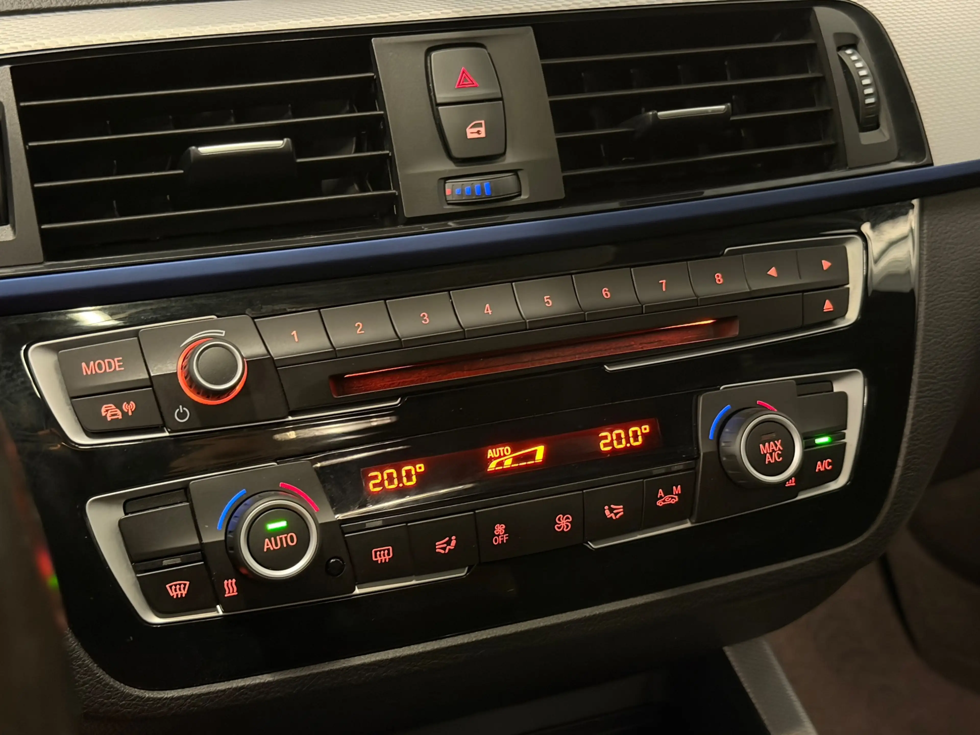 BMW 140 1-serie M140i xDrive Special Edition 400-PK!/VIRTU — photo 23