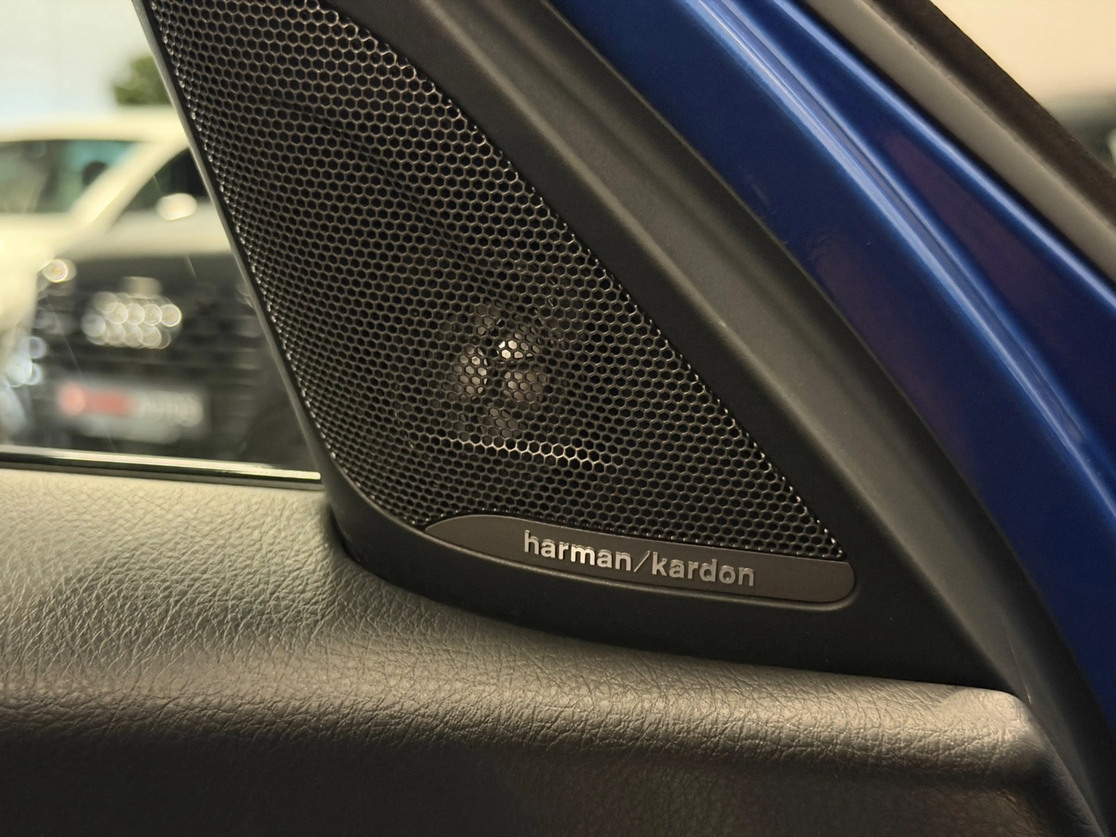 BMW 140 1-serie M140i xDrive Special Edition 400-PK!/VIRTU — photo 22