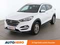 Hyundai TUCSON 1.7 CRDi Business 2WD *NAVI*TEMPO*CAM*SPUR* Weiß - thumbnail 1