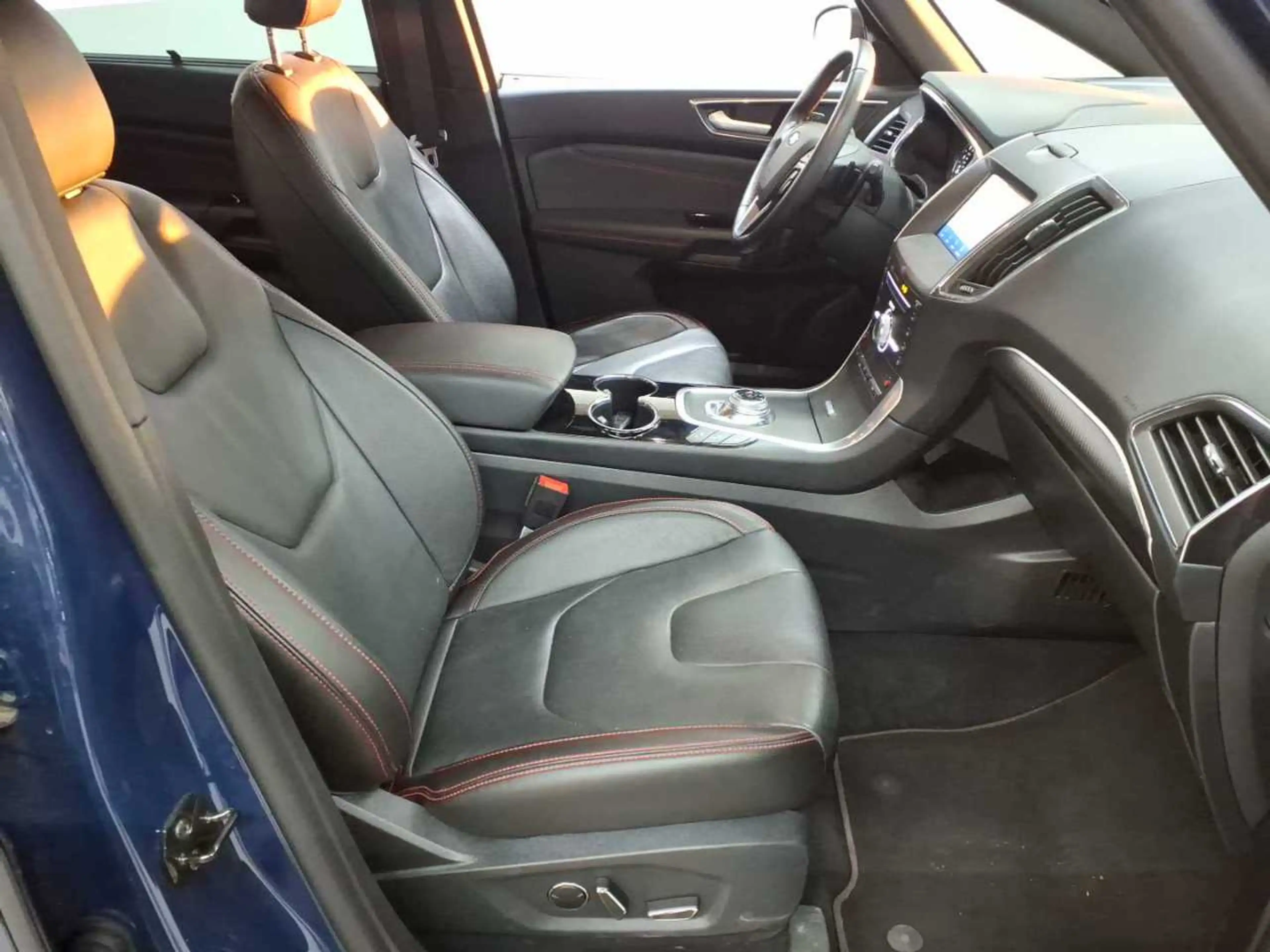 Ford S-Max S-Max 2.0 EcoBlue Aut. ST-LINE AHK KAM — photo 8