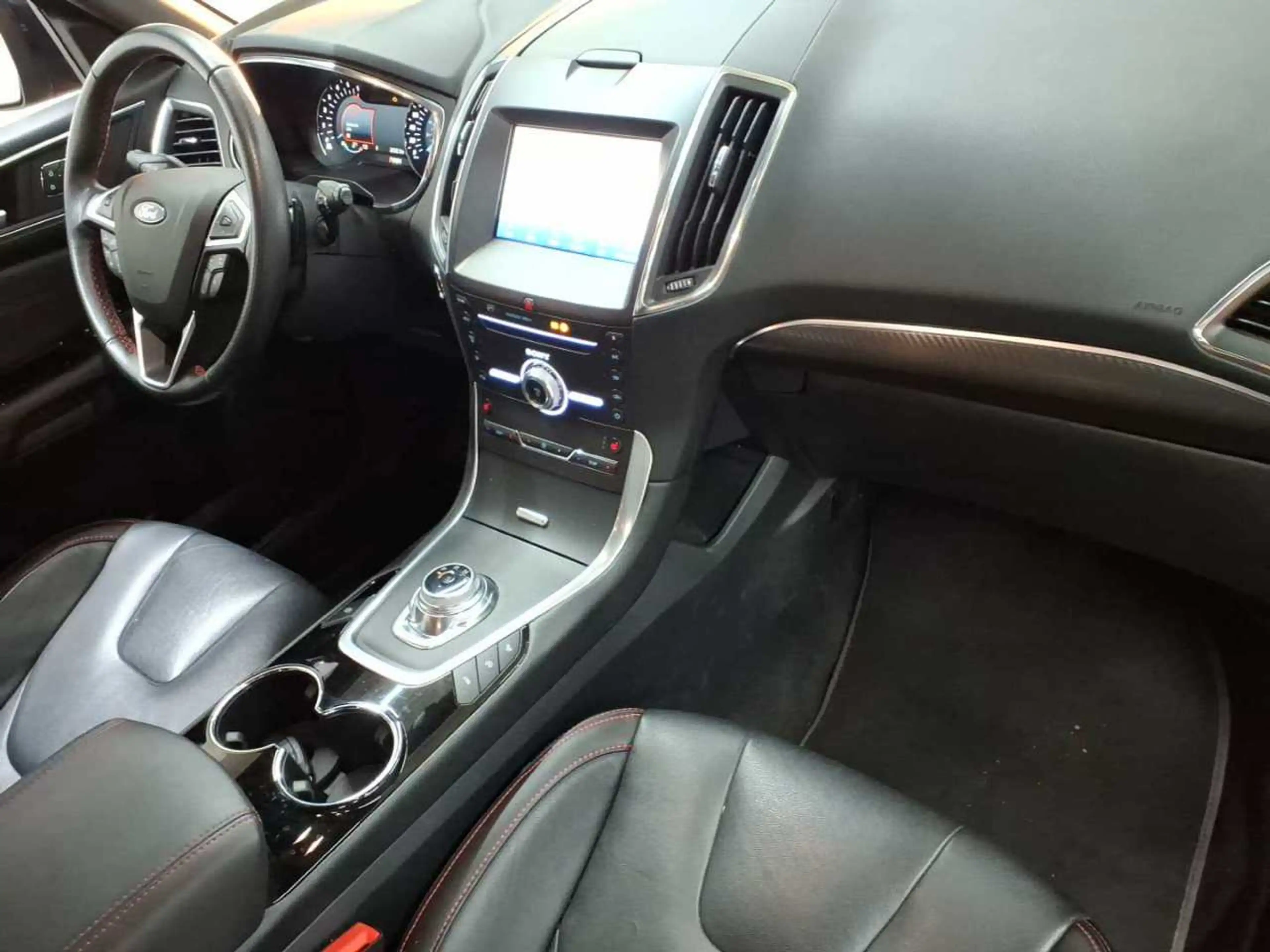 Ford S-Max S-Max 2.0 EcoBlue Aut. ST-LINE AHK KAM — photo 9