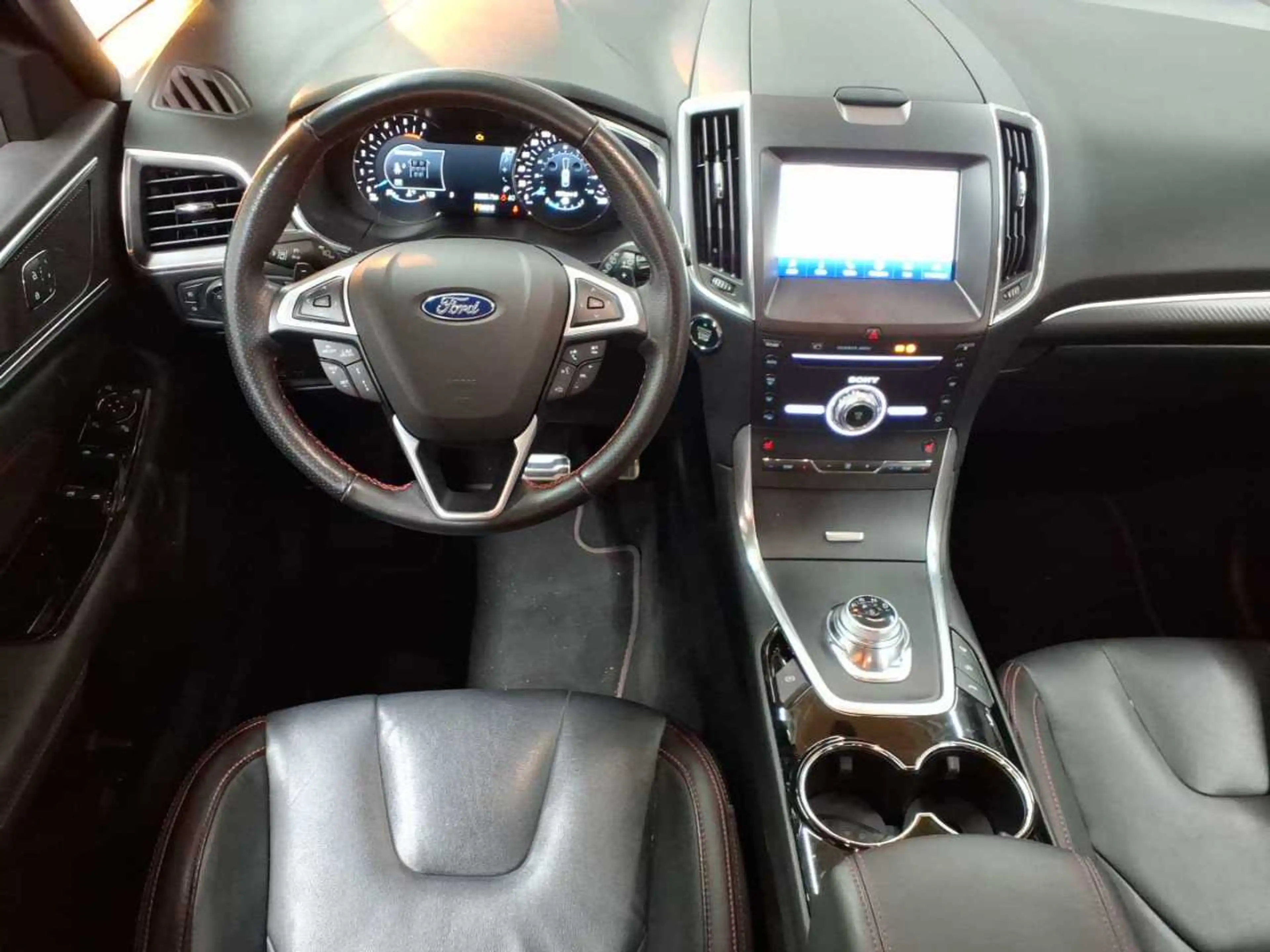 Ford S-Max S-Max 2.0 EcoBlue Aut. ST-LINE AHK KAM — photo 10