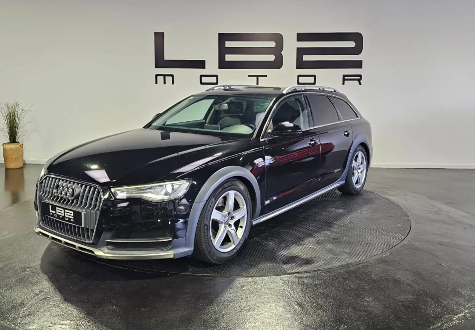 Audi A4 allroad quattro 3.0TDI Tiptronic 200kW Noir - 1
