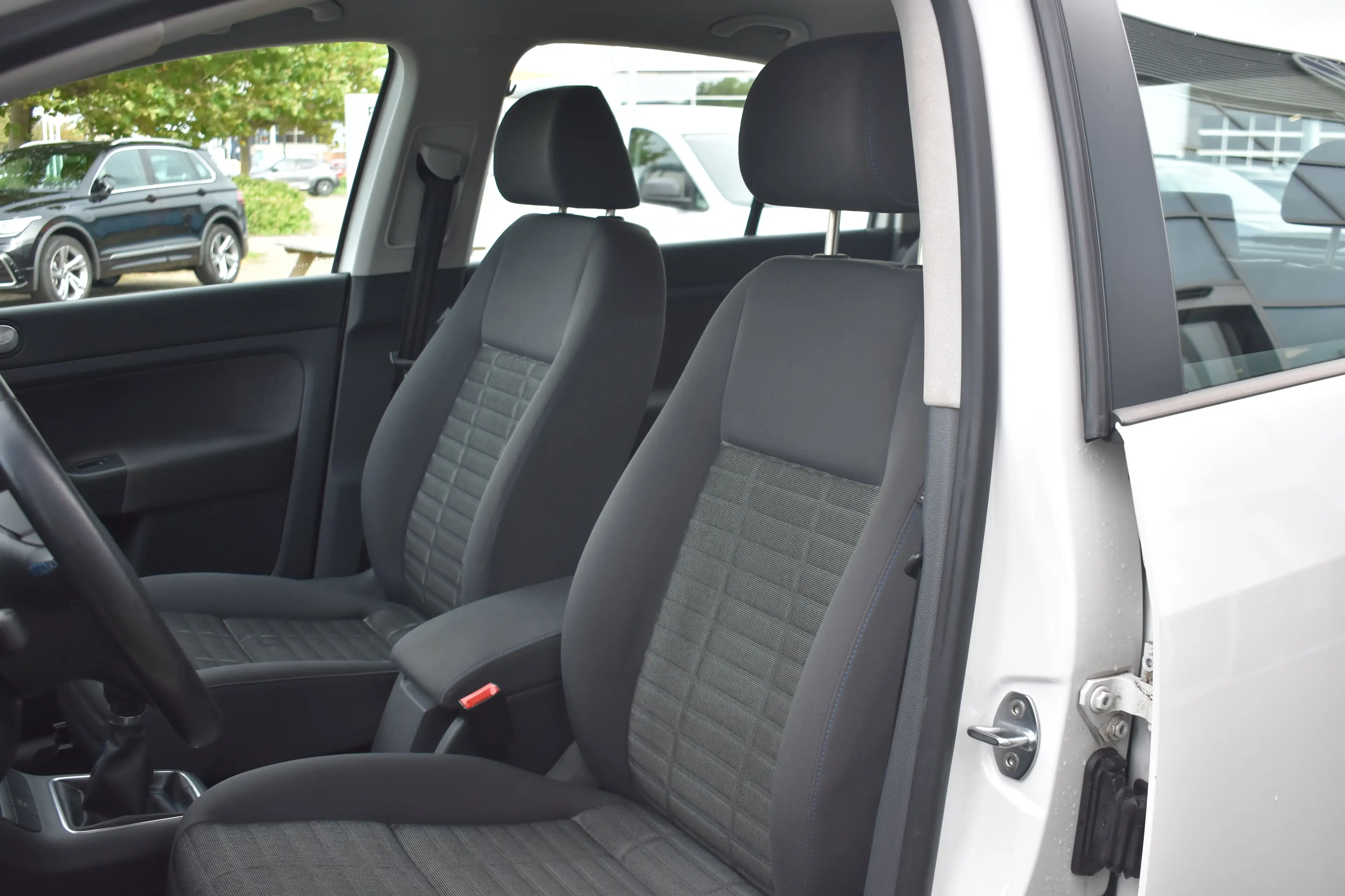 Volkswagen Golf Plus 1.6 Optive 102PK | TREKHAAK | AIRCO | ELEKTR. PAKK — photo 18