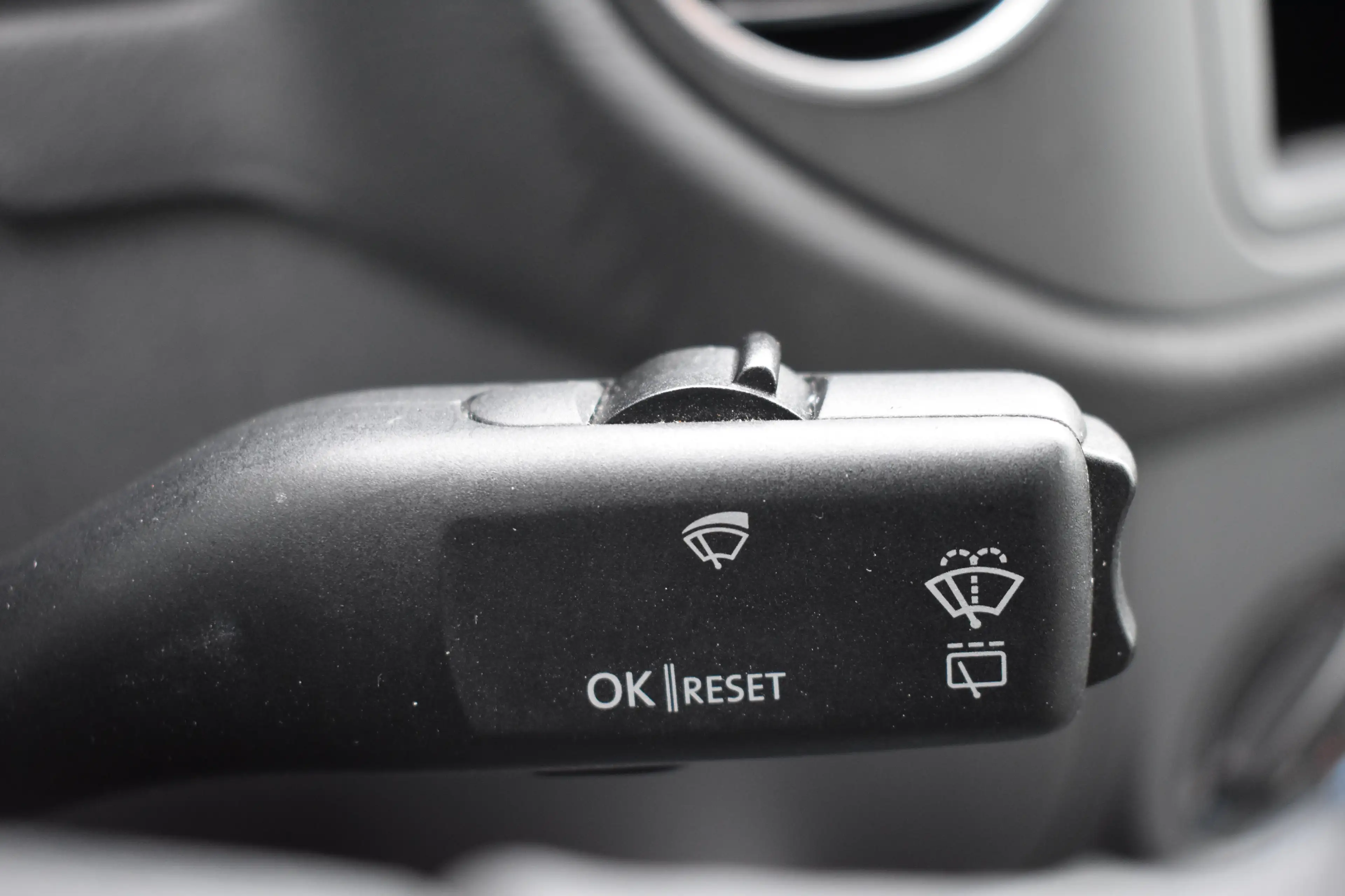 Volkswagen Golf Plus 1.6 Optive 102PK | TREKHAAK | AIRCO | ELEKTR. PAKK — photo 33