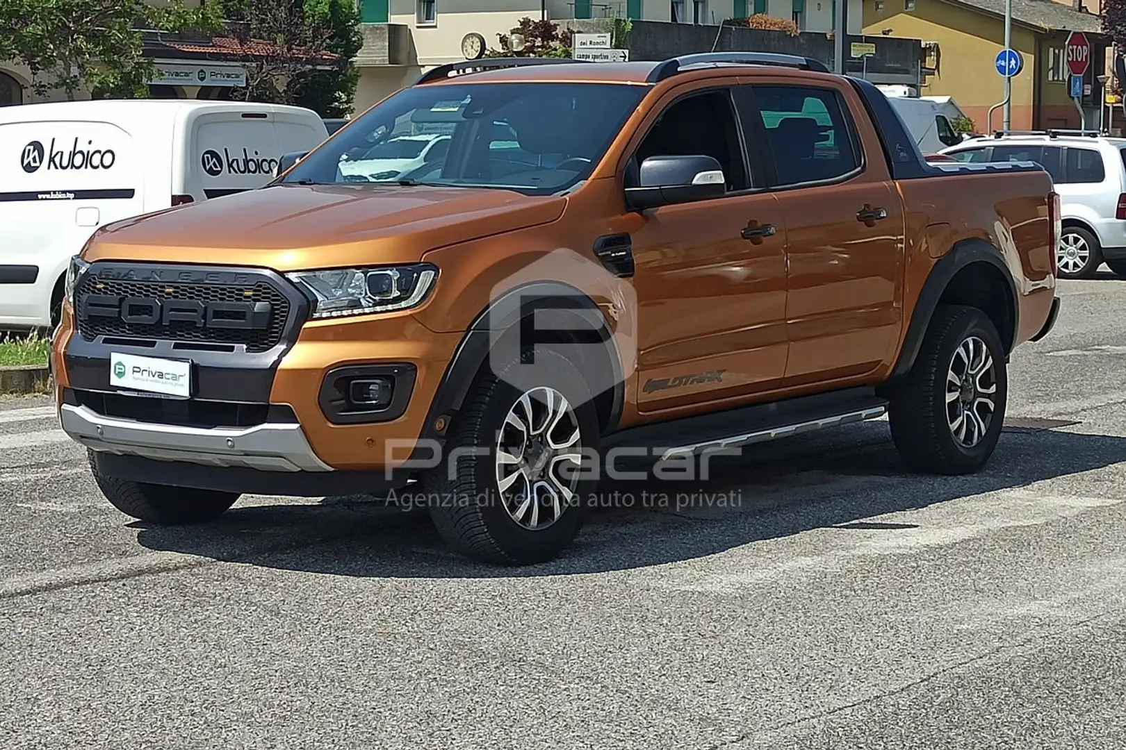 Ford Ranger 2.0 TDCi aut. 213CV DC Wildtrak 5 posti IVA ESPOST Arancione - 1