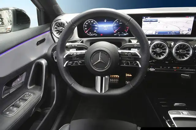 Mercedes-Benz A-Class view 12