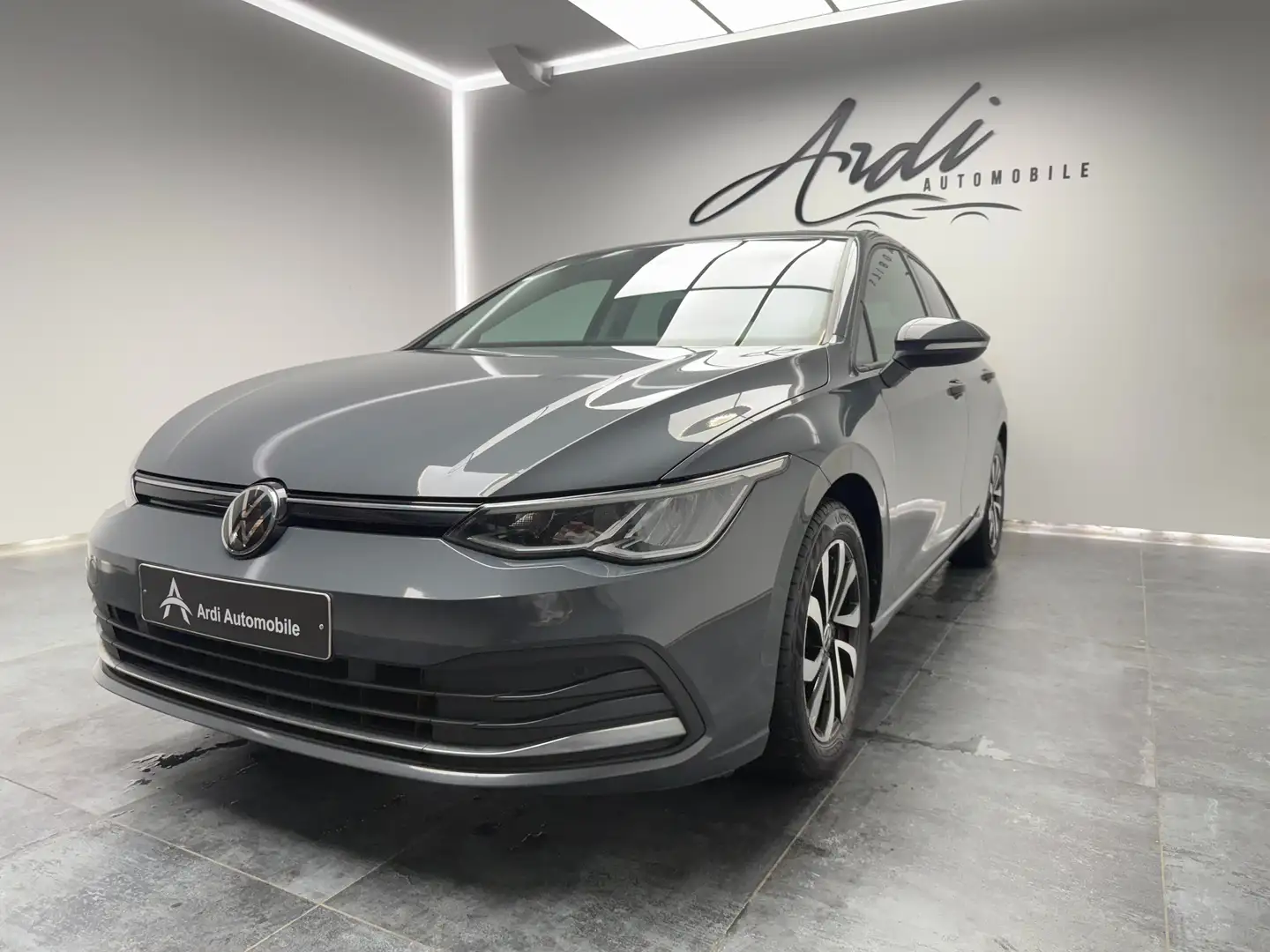 Volkswagen Golf 1.0 TSI*CARPLAY*CAMERA*LED*1 PROP*GARANTIE* Gris - 1