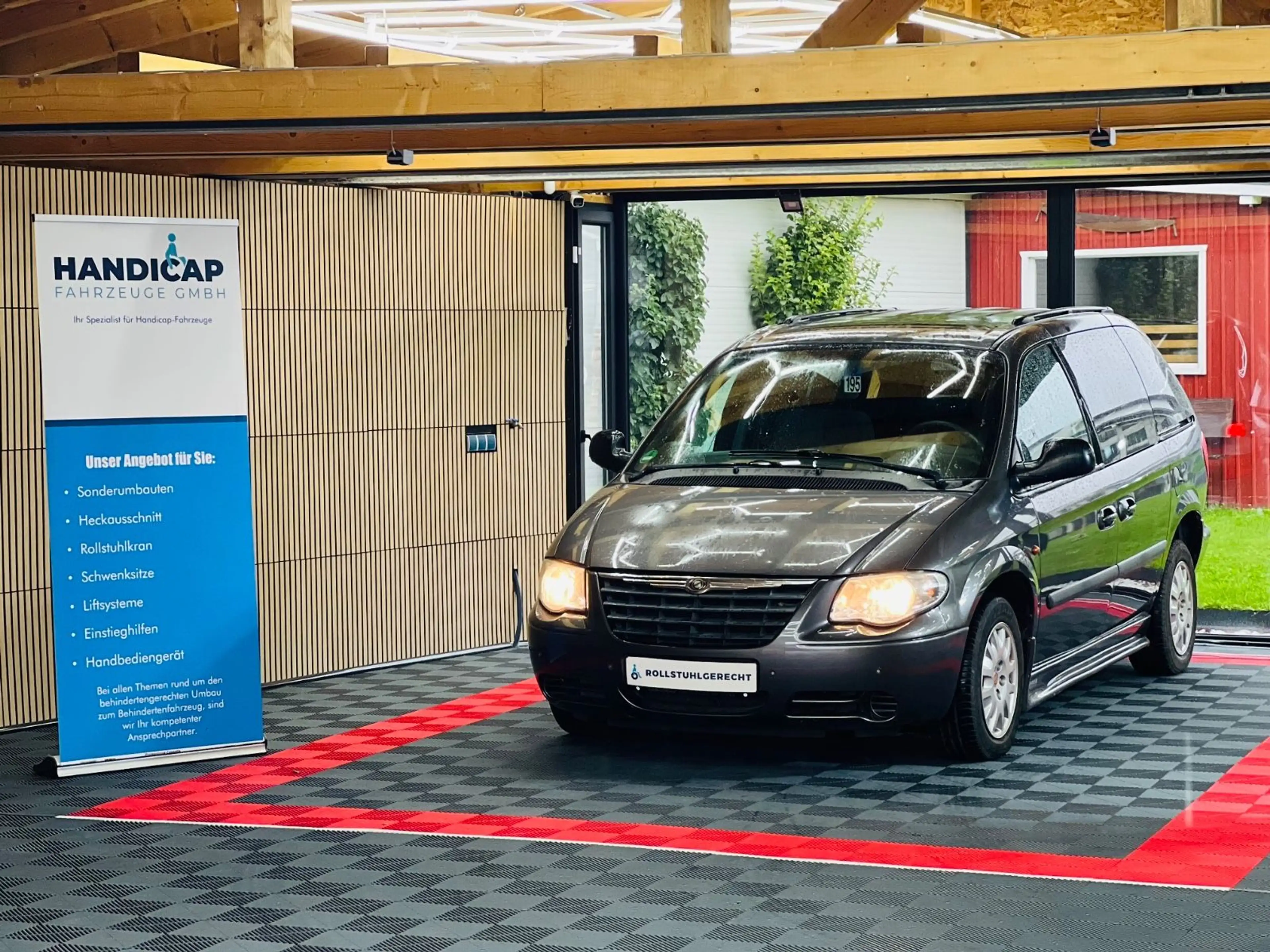 Chrysler Voyager Behindertengerecht-Aktivfahrer — photo 9