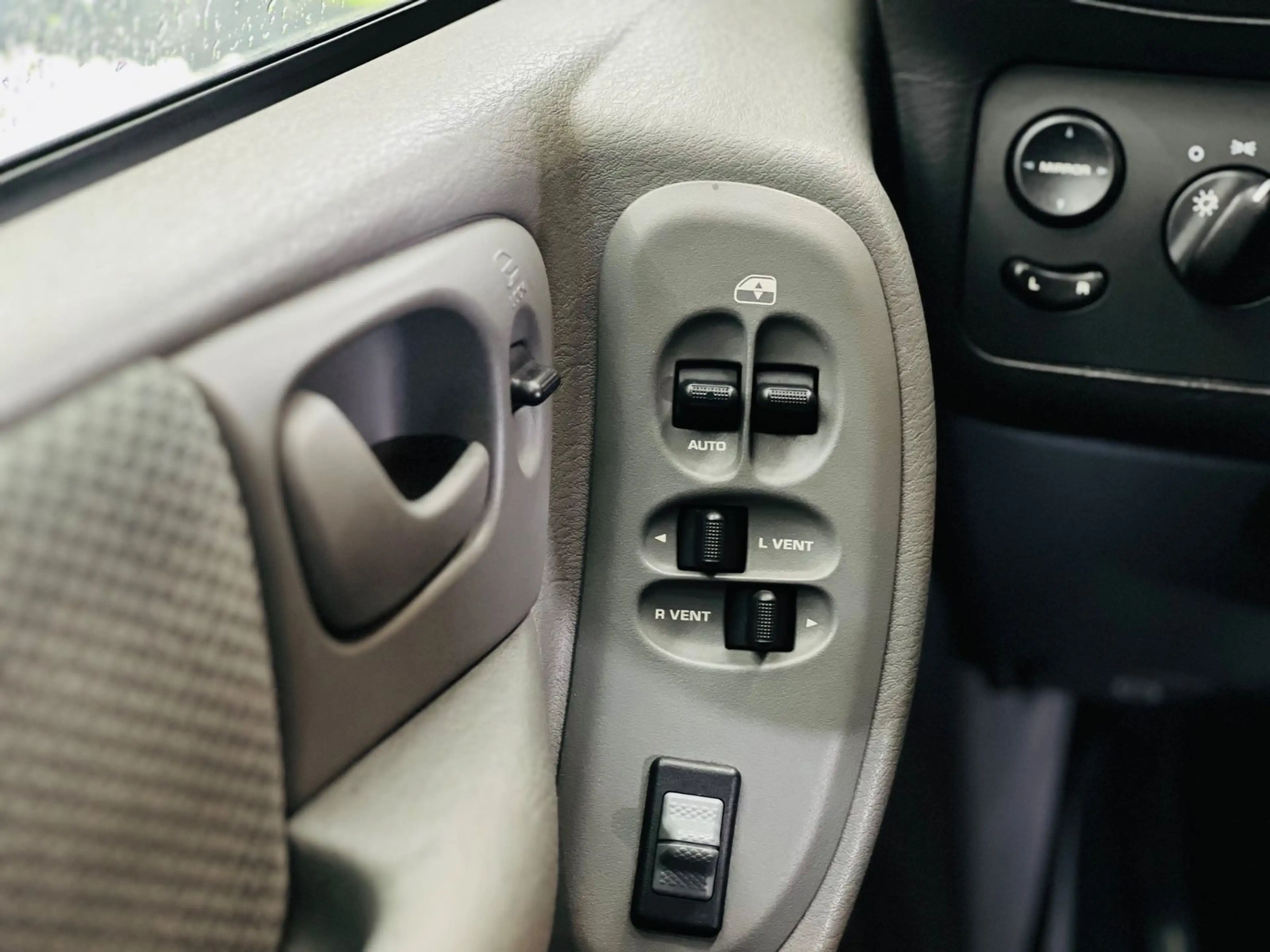 Chrysler Voyager Behindertengerecht-Aktivfahrer — photo 10