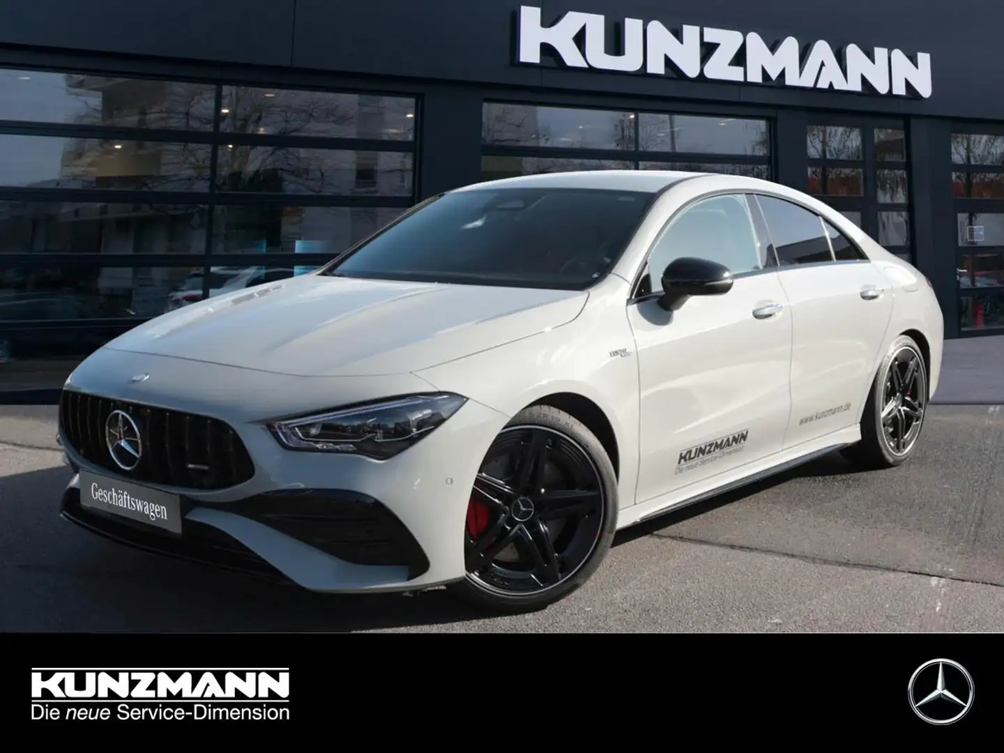 Mercedes-Benz CLA 35 AMG AMG CLA 35 4MATIC Coupé Night AHK Grau - 1