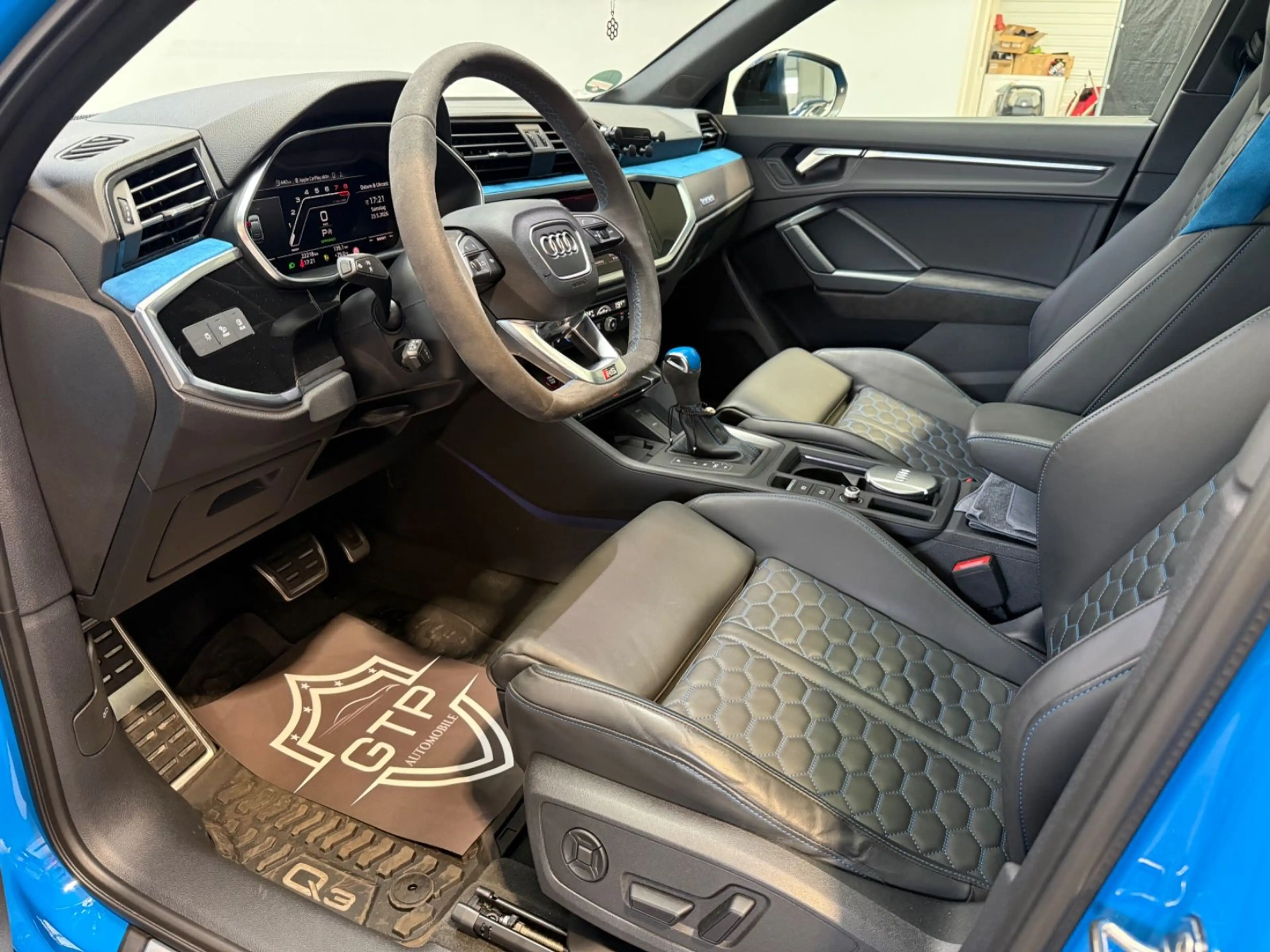 Audi RS Q3 Sportback 2.5 TFSI quattro *360*Pano*Memory — photo 10
