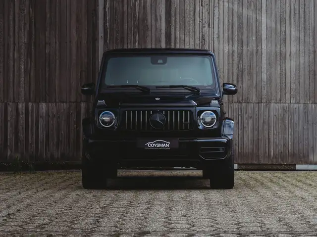 Mercedes-Benz G-Class view 4