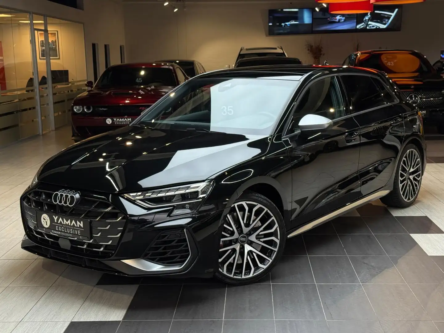 Audi S3 2.0 TFSI Q*Pano*Sonos*Matrix*KeylessGO*S-Sitz Negru - 1