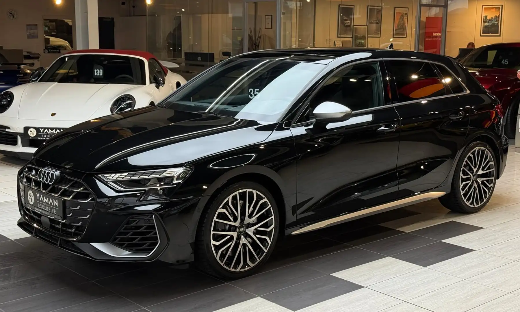 Audi S3 2.0 TFSI Q*Pano*Sonos*Matrix*KeylessGO*S-Sitz Negru - 2