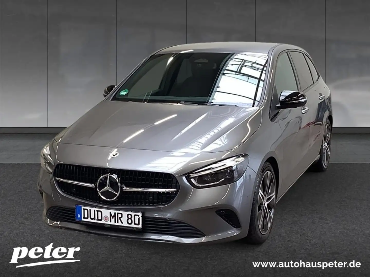 Mercedes-Benz B 200 d PROGRESSIVE+MULTIEBAM+KEYLESS+EASY-PACK Grijs - 1