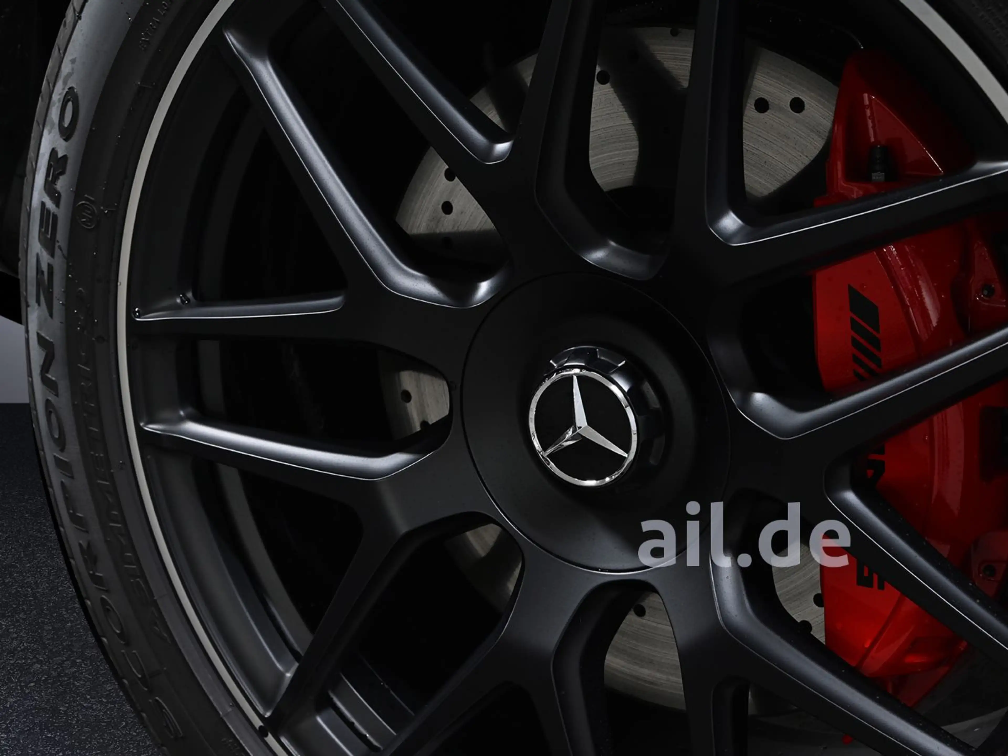 Mercedes-Benz G 63 AMG Carbon LED AHK Navi Sportausp. 360 — photo 8