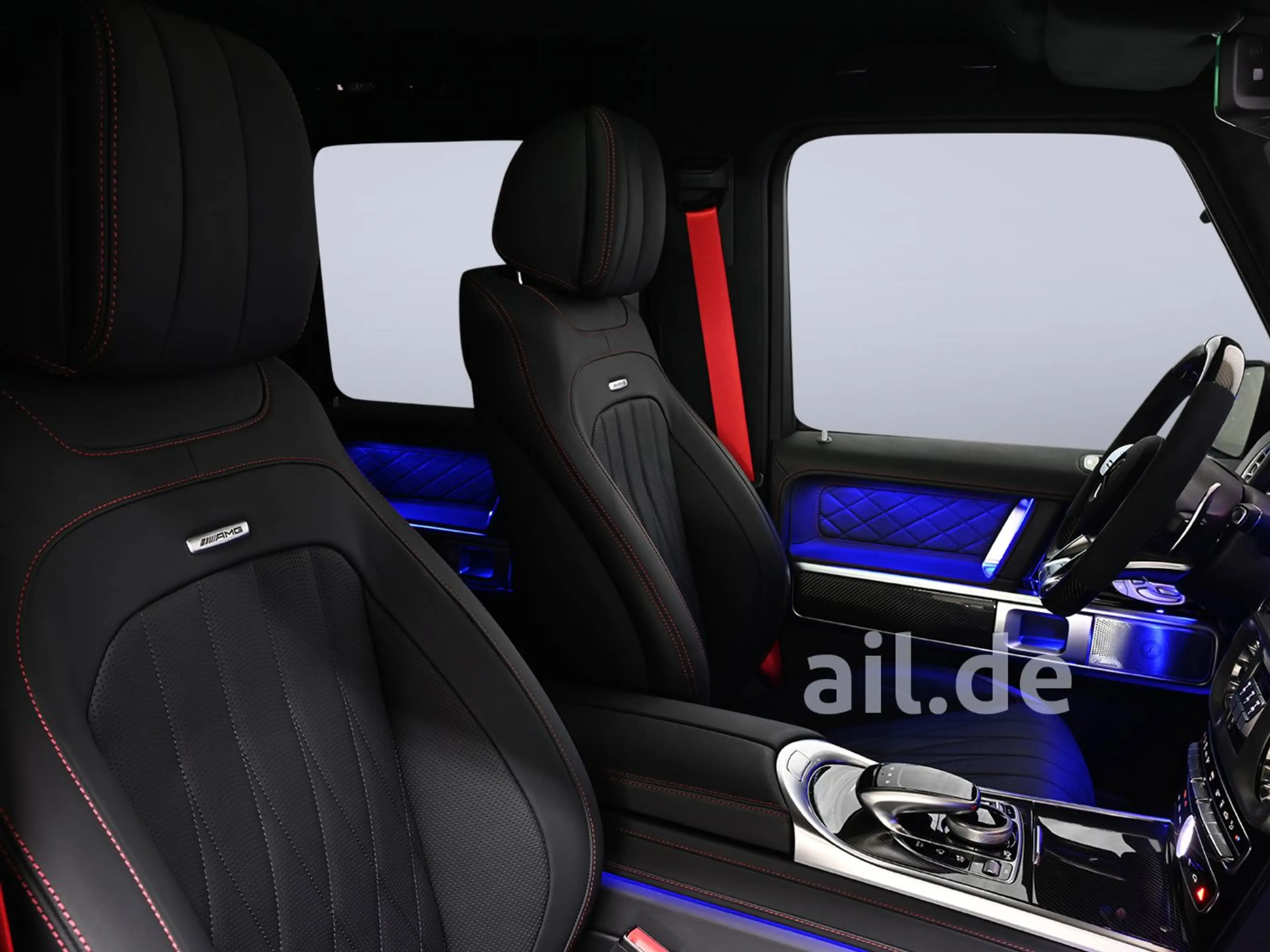 Mercedes-Benz G 63 AMG Carbon LED AHK Navi Sportausp. 360 — photo 14