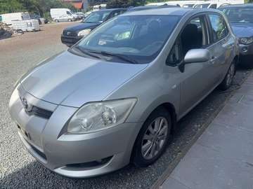 Auris 1.4 D-4D Linea Luna