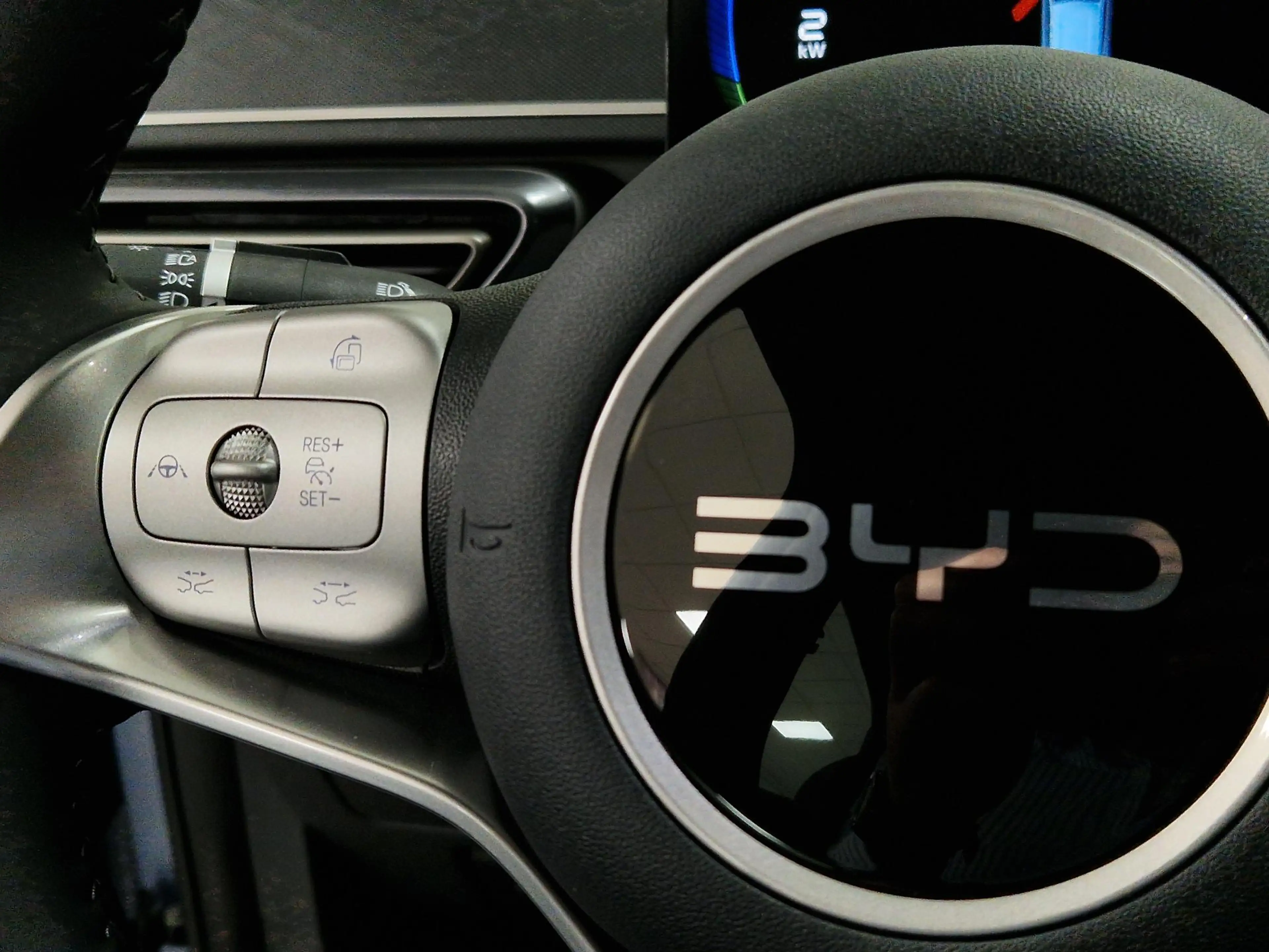 BYD Dolphin Surf Active 30 kWh Camera l Apple Carplay l Android Aut — photo 22