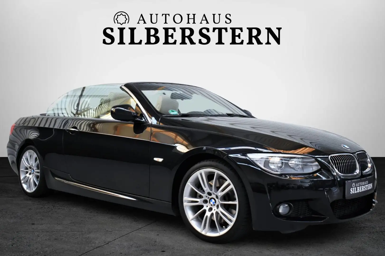 BMW 330 d Cabrio+M-Sportpaket+Aut.+H&K+SAPHIR Schwarz - 1