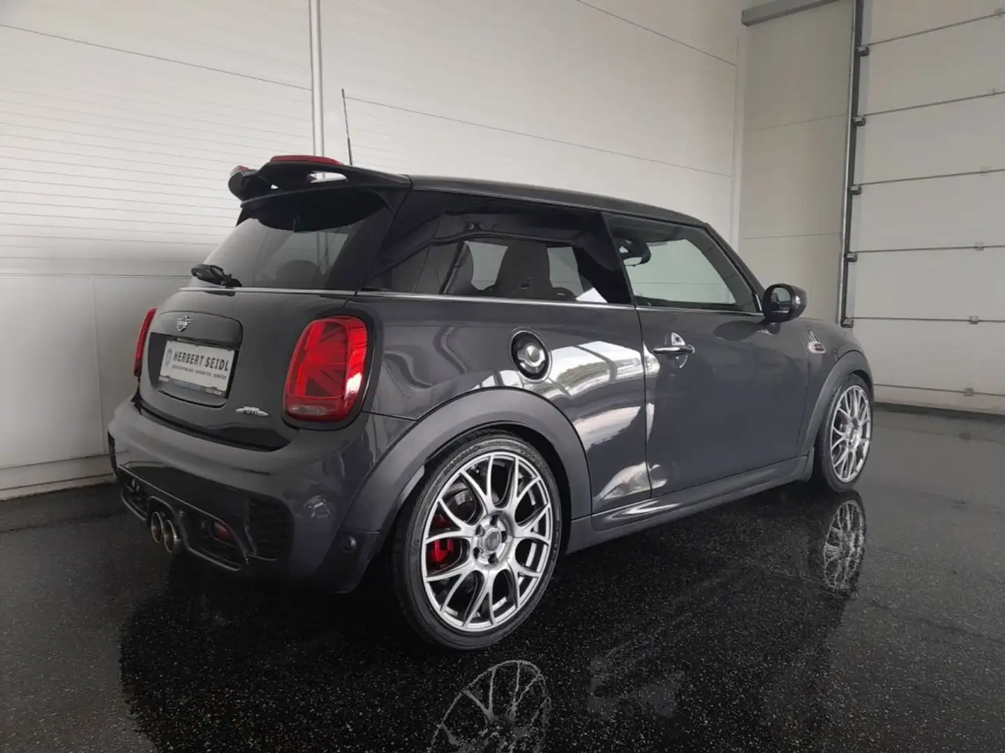 MINI Cooper JOHN COOPER WORKS *CHILLI PAKET / LED / NAVI / HEAD-UP / KEYLESS / CUP FELGEN* Grau - 2