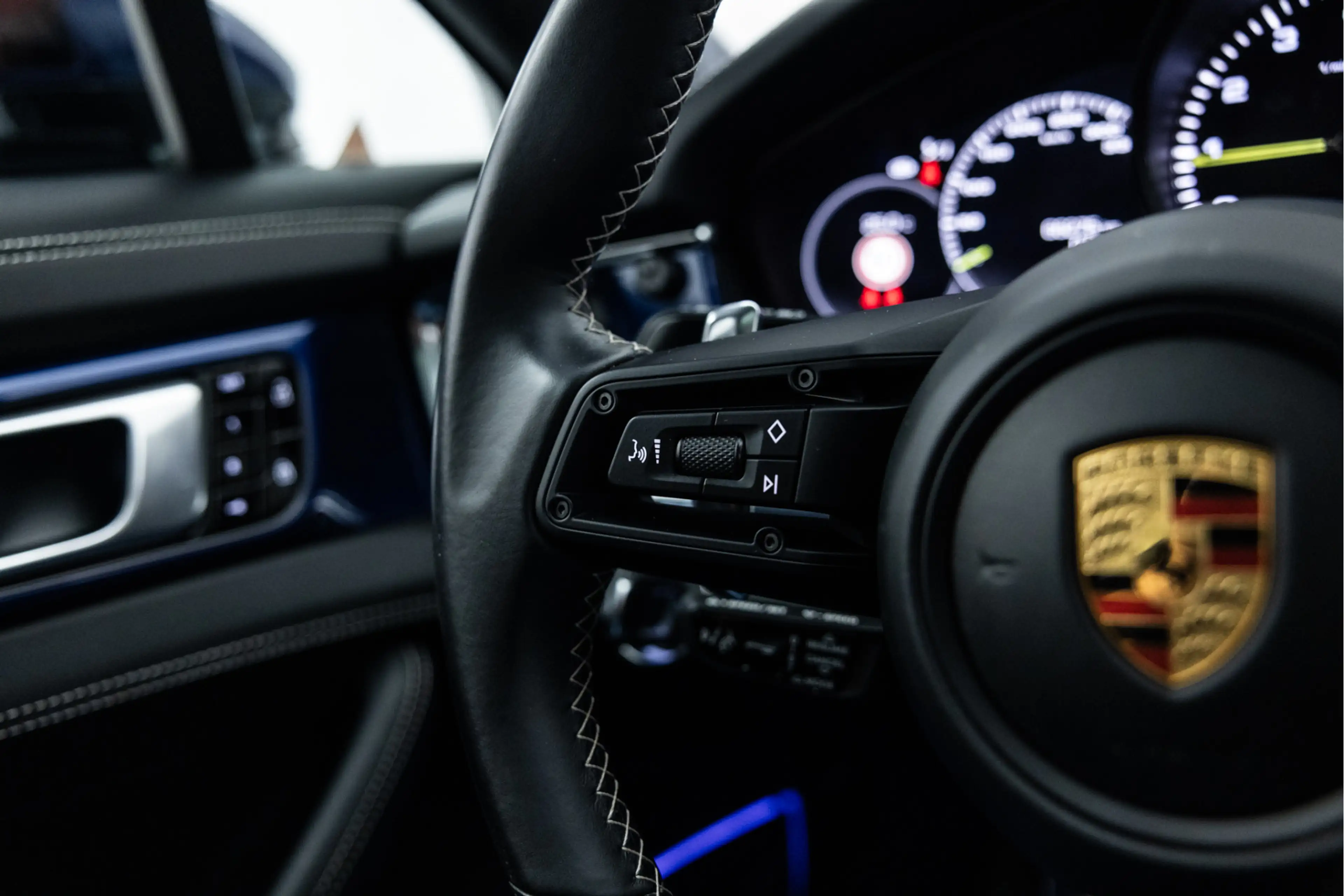 Porsche Panamera 2.9 4S E-Hybrid | Pano | Achterasstuing | Stoelven — photo 35